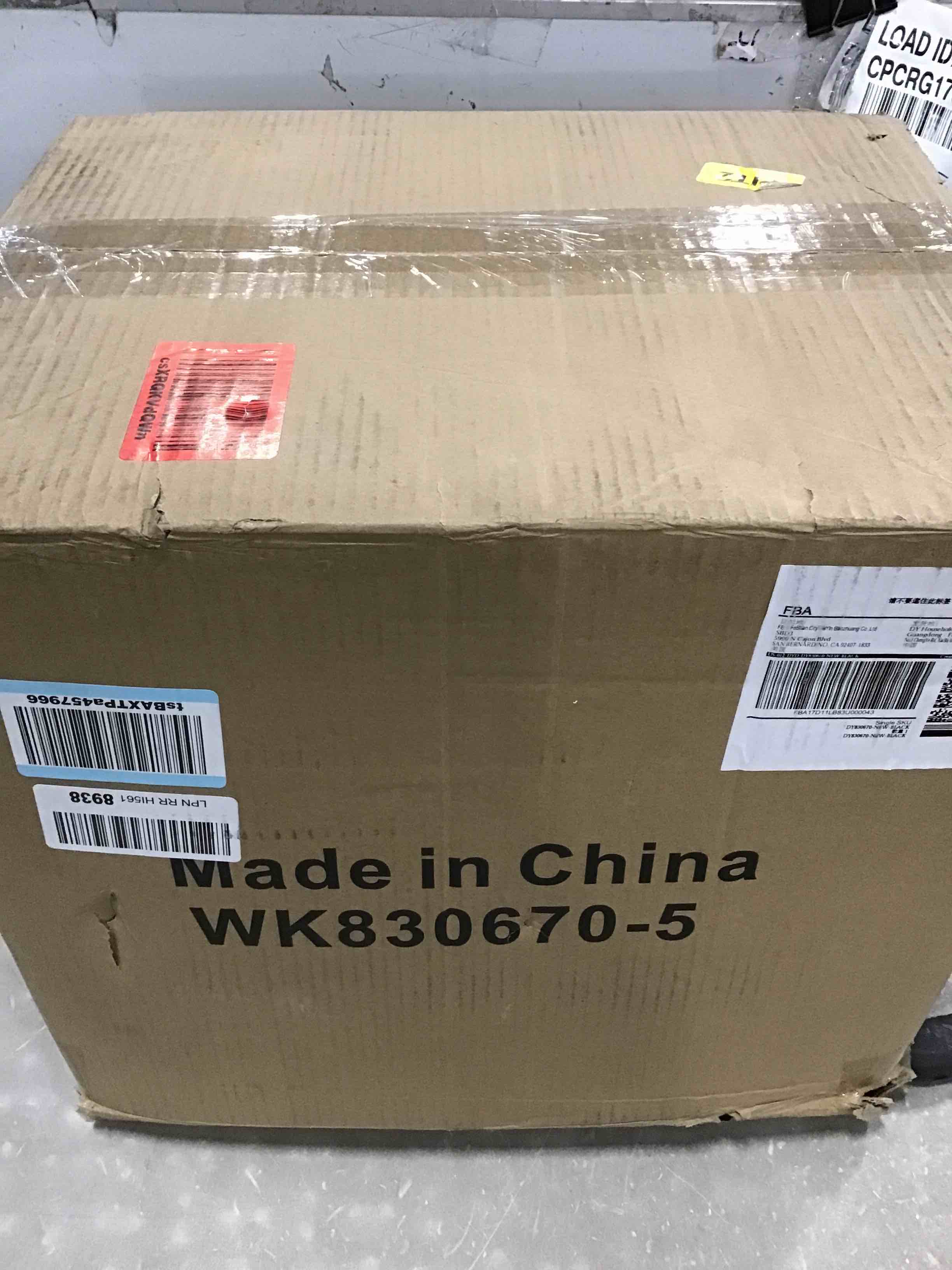https://s3.amazonaws.com/lotting-images-prod/bidfta/RED5791729_1706804586345.jpeg