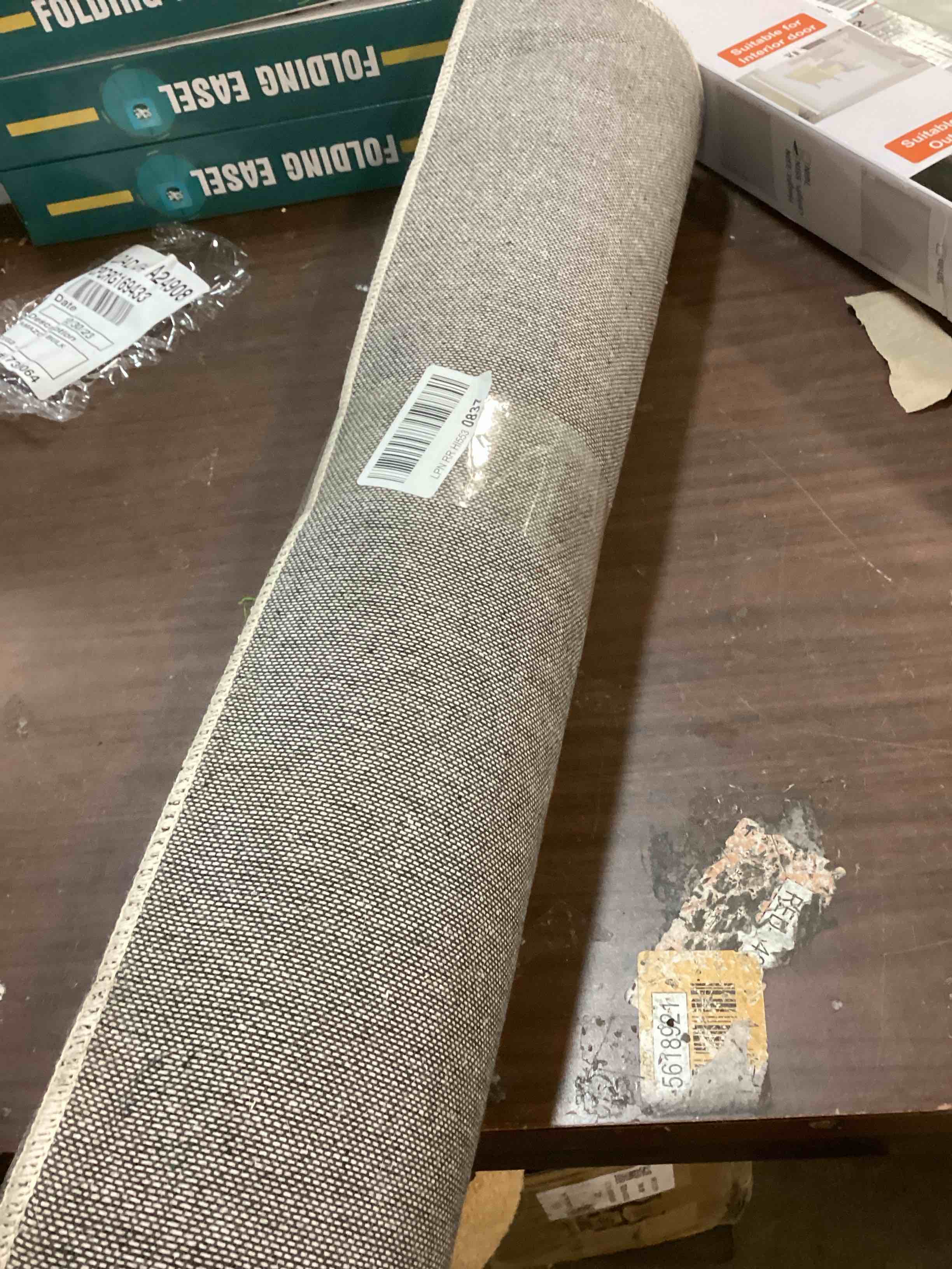 https://s3.amazonaws.com/lotting-images-prod/bidfta/RED5792106_1704290111579.jpeg