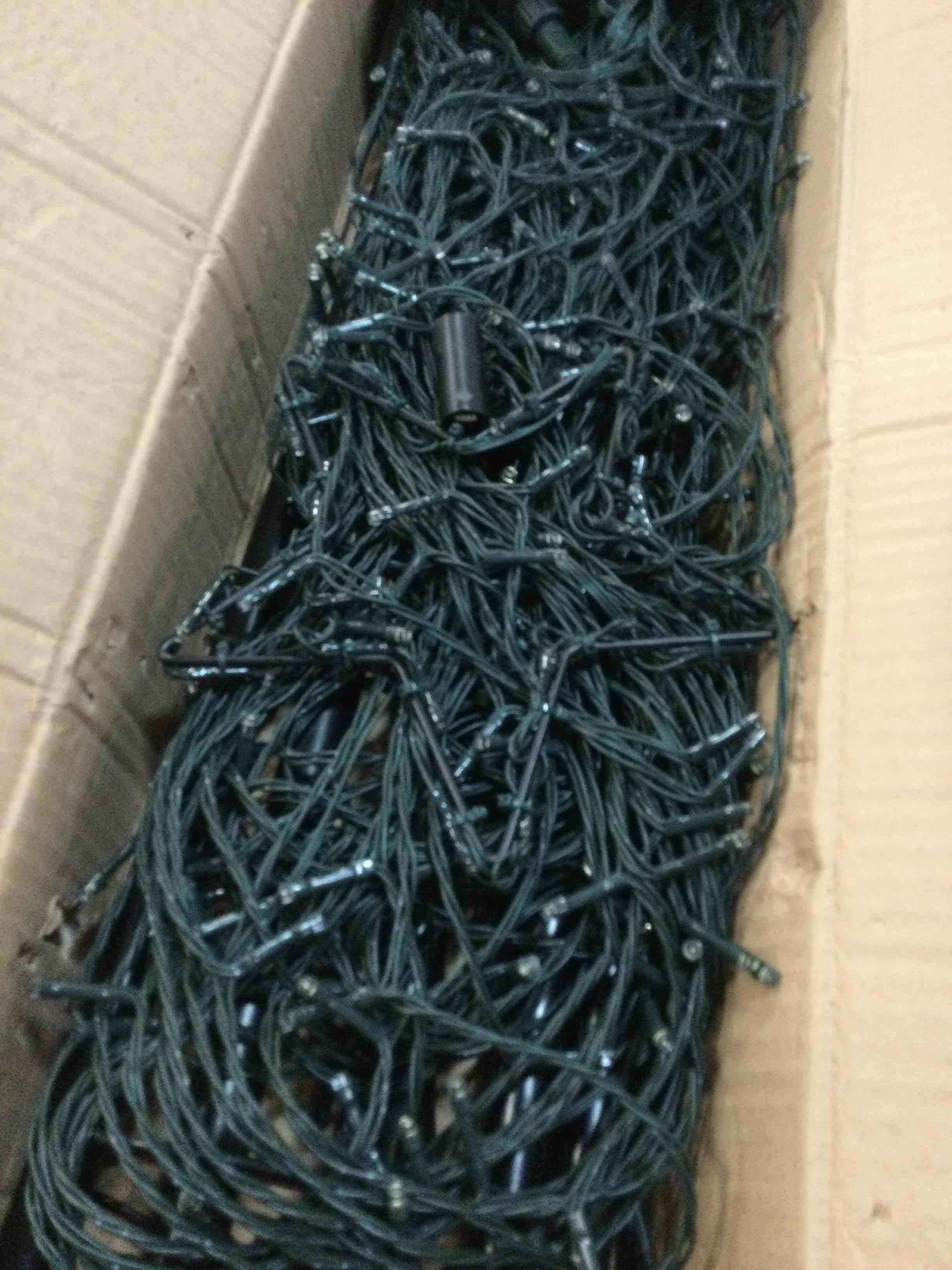 https://s3.amazonaws.com/lotting-images-prod/bidfta/RED5792453_1704393480888.jpeg