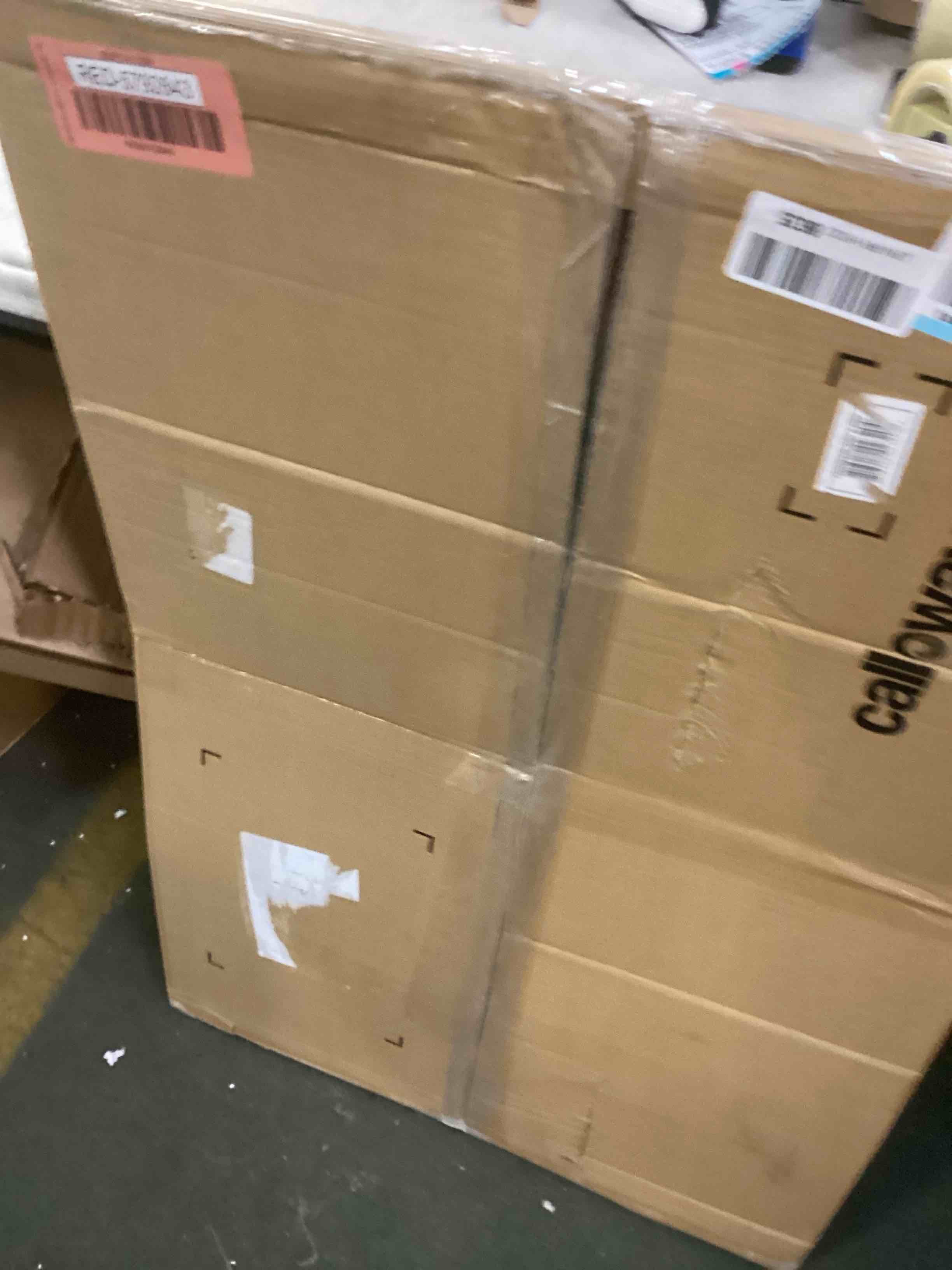 https://s3.amazonaws.com/lotting-images-prod/bidfta/RED5792843_1704556535540.jpeg