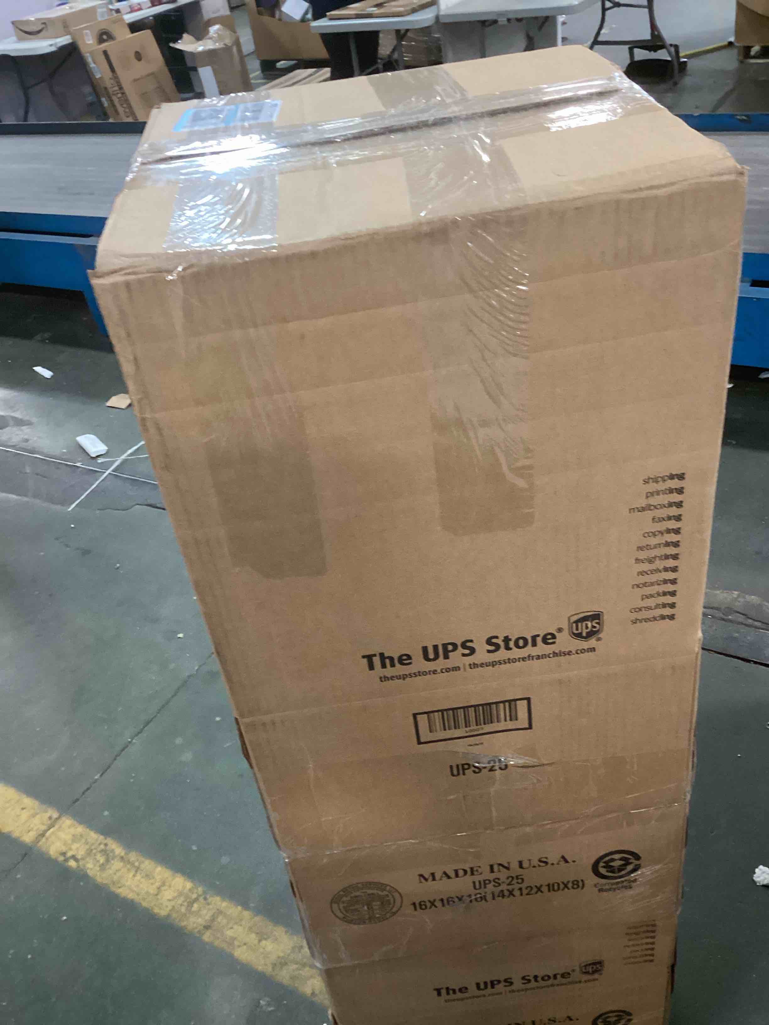 https://s3.amazonaws.com/lotting-images-prod/bidfta/RED5792857_1704558518325.jpeg
