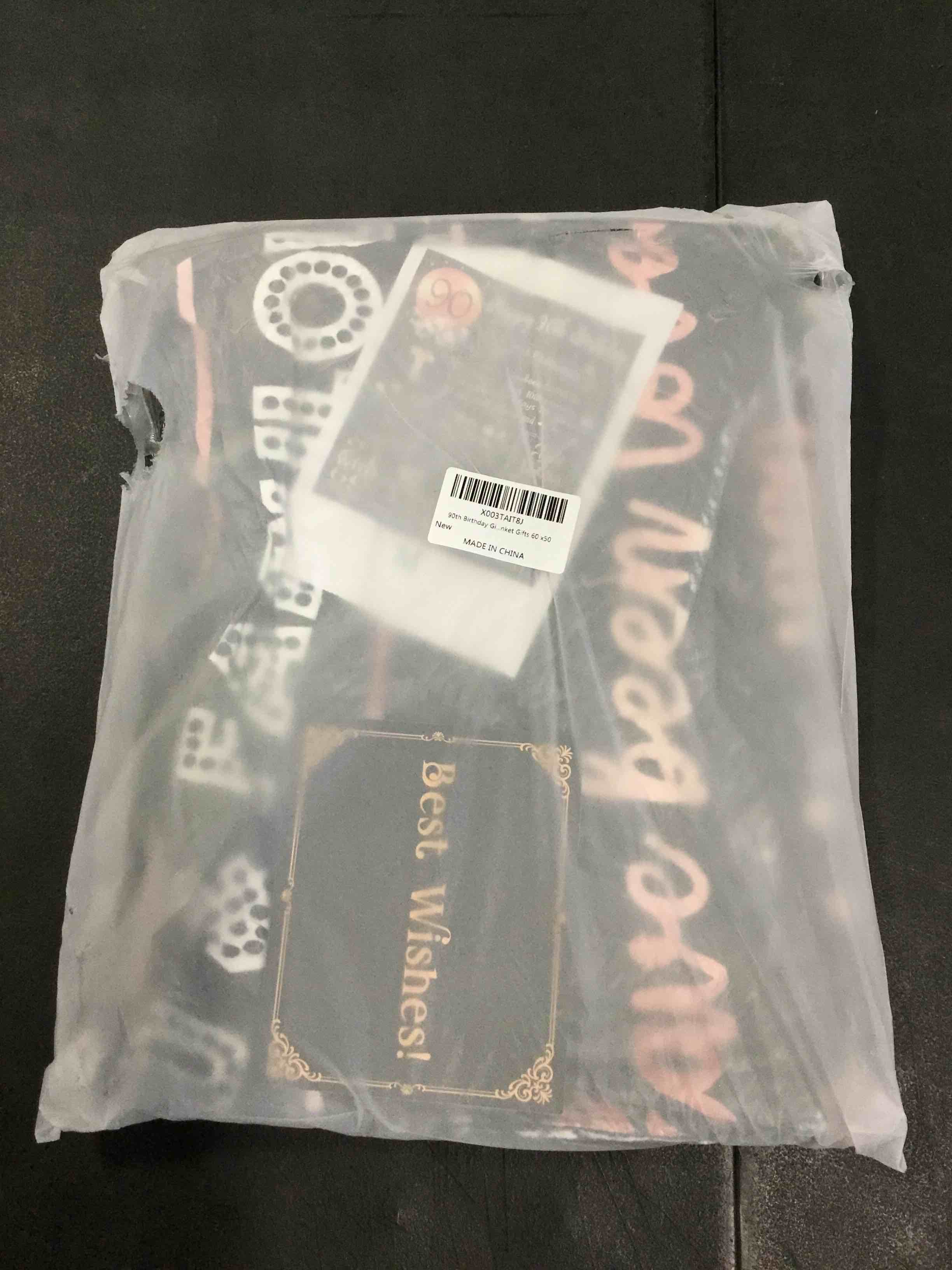https://s3.amazonaws.com/lotting-images-prod/bidfta/RED5795000_1703796554367.jpeg