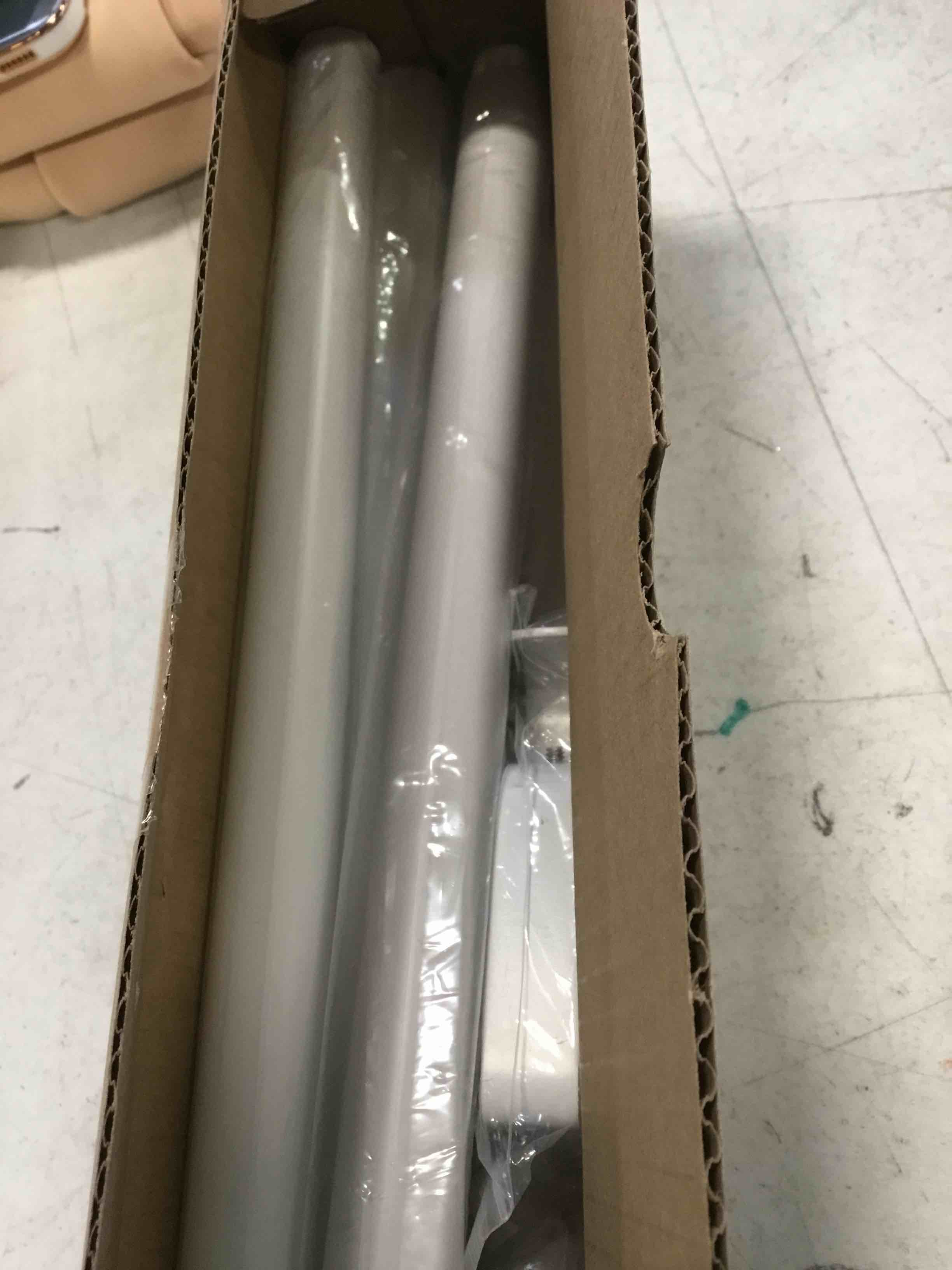 https://s3.amazonaws.com/lotting-images-prod/bidfta/RED5797516_1704381844552.jpeg