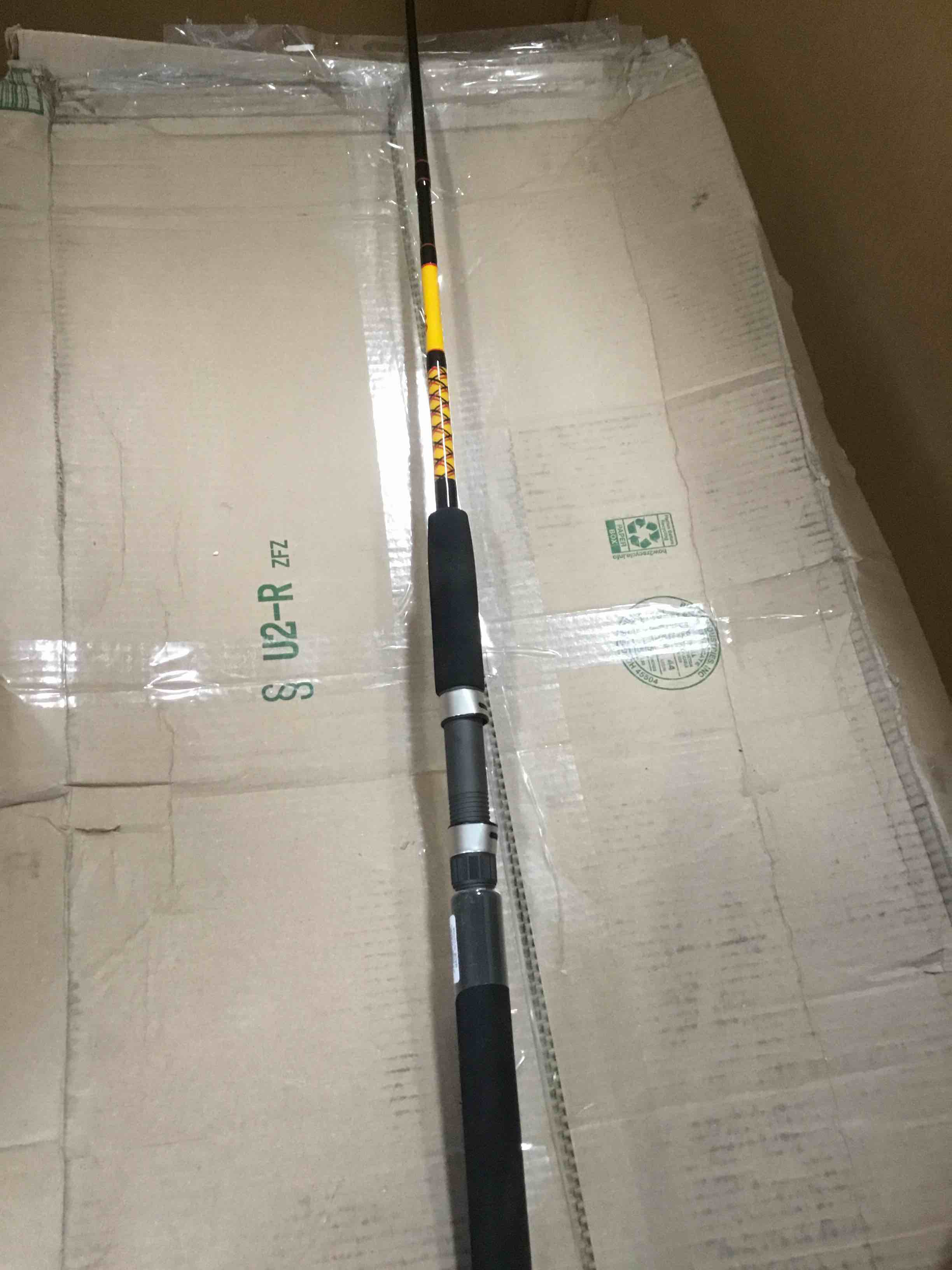 https://s3.amazonaws.com/lotting-images-prod/bidfta/RED5797917_1704487238429.jpeg