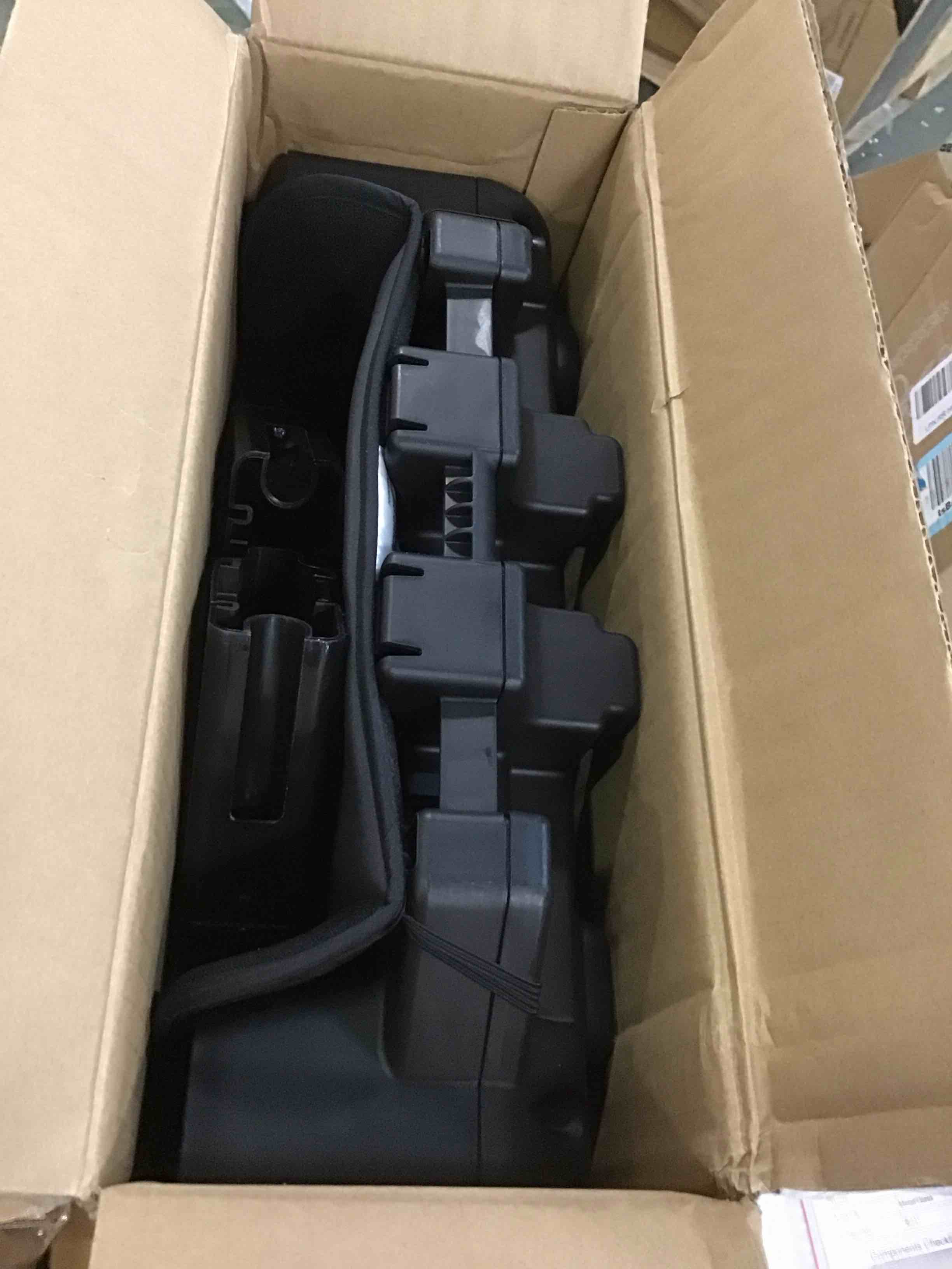 https://s3.amazonaws.com/lotting-images-prod/bidfta/RED5798037_1703877252887.jpeg