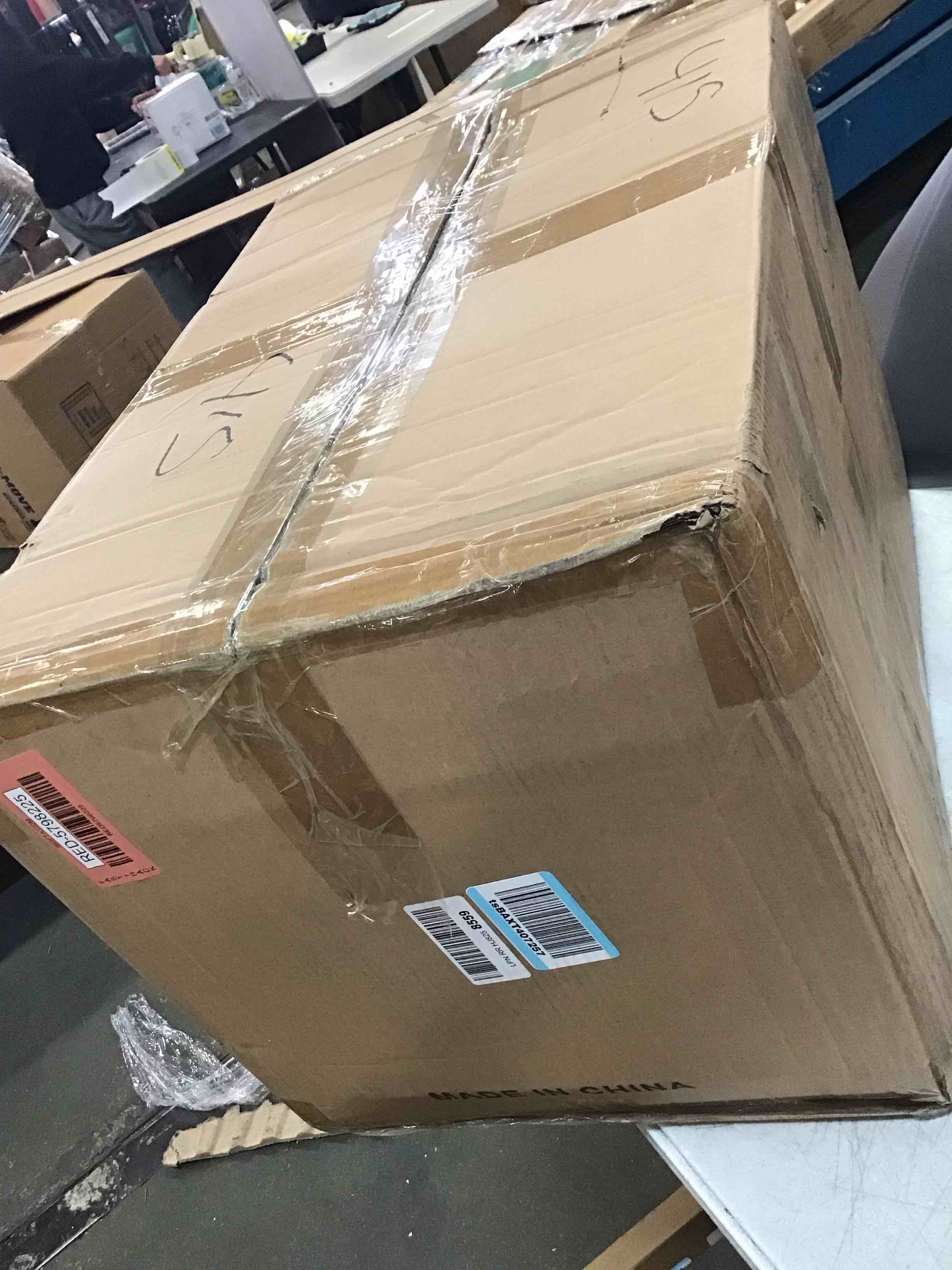 https://s3.amazonaws.com/lotting-images-prod/bidfta/RED5798225_1703957084004.jpeg