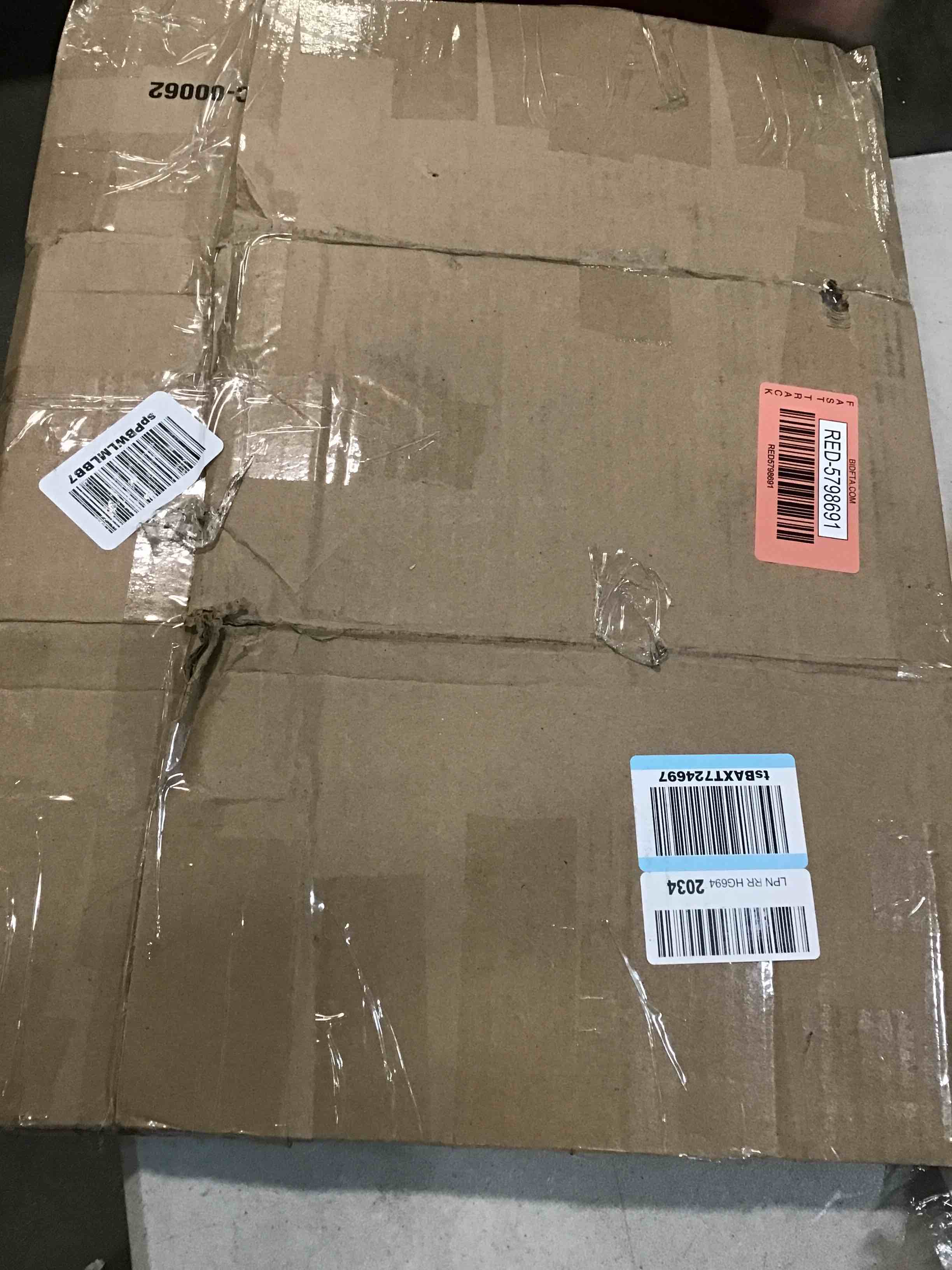 https://s3.amazonaws.com/lotting-images-prod/bidfta/RED5798691_1704311968525.jpeg