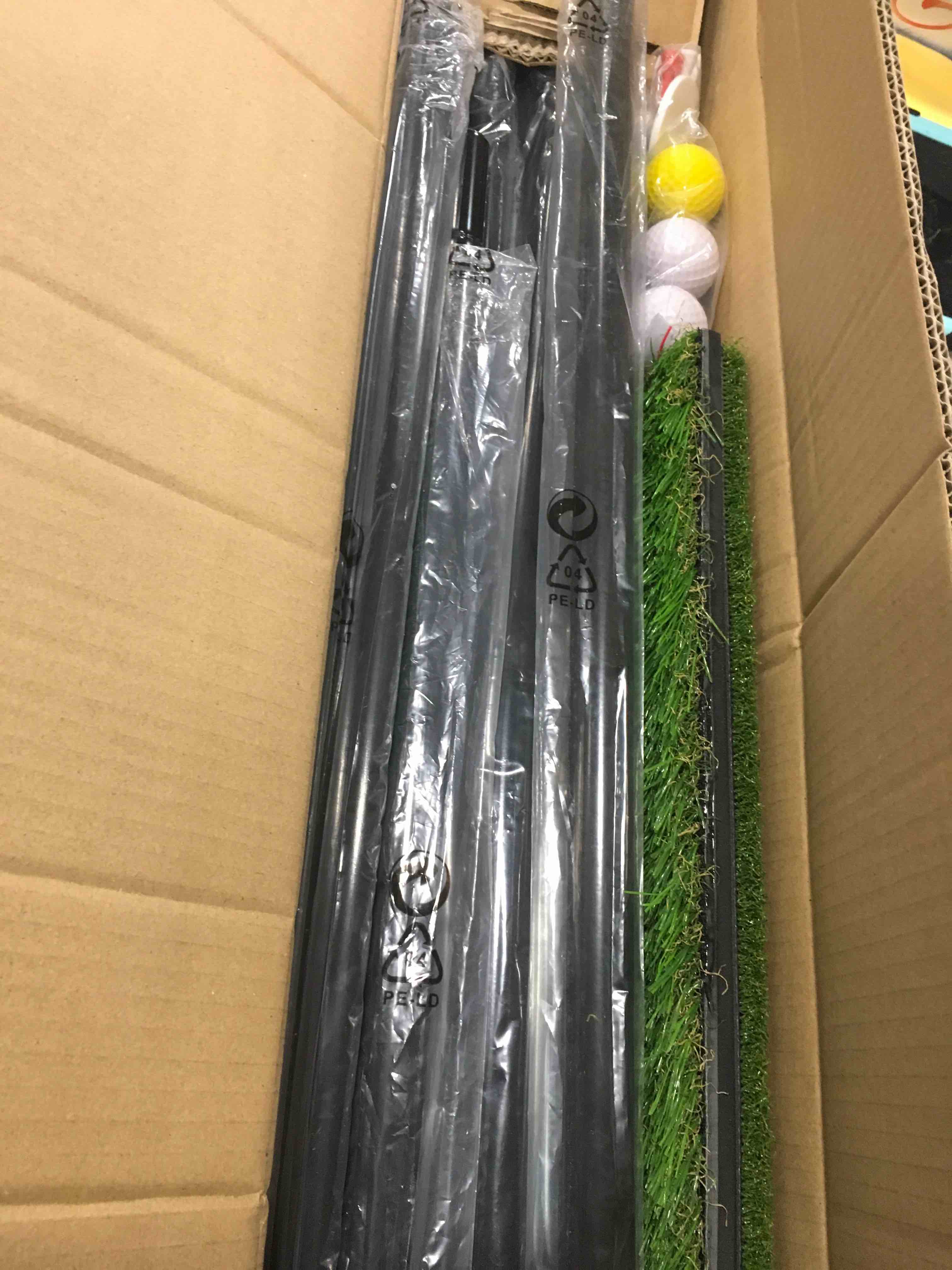 https://s3.amazonaws.com/lotting-images-prod/bidfta/RED5798967_1704457522216.jpeg