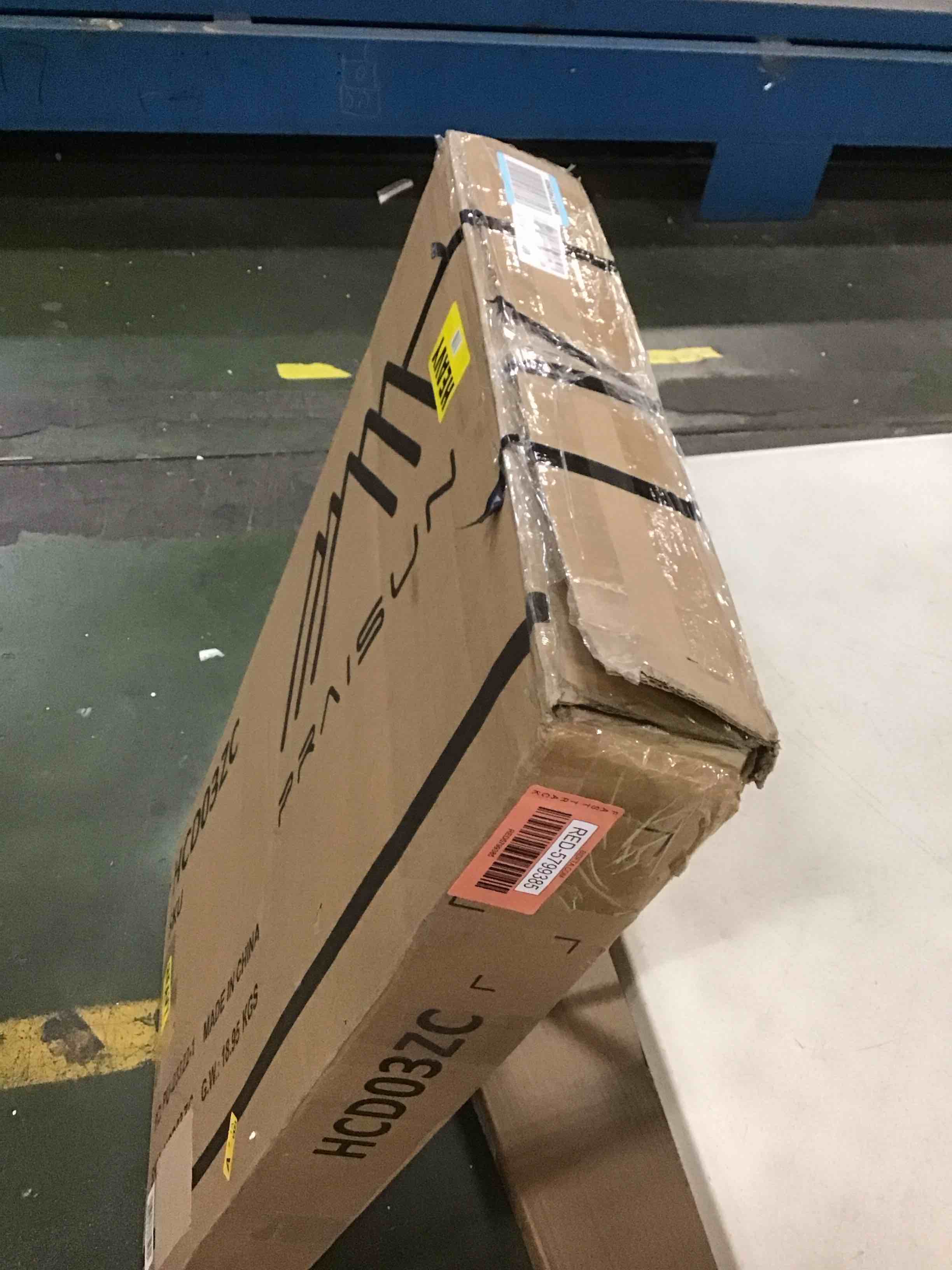 https://s3.amazonaws.com/lotting-images-prod/bidfta/RED5799385_1704804074808.jpeg