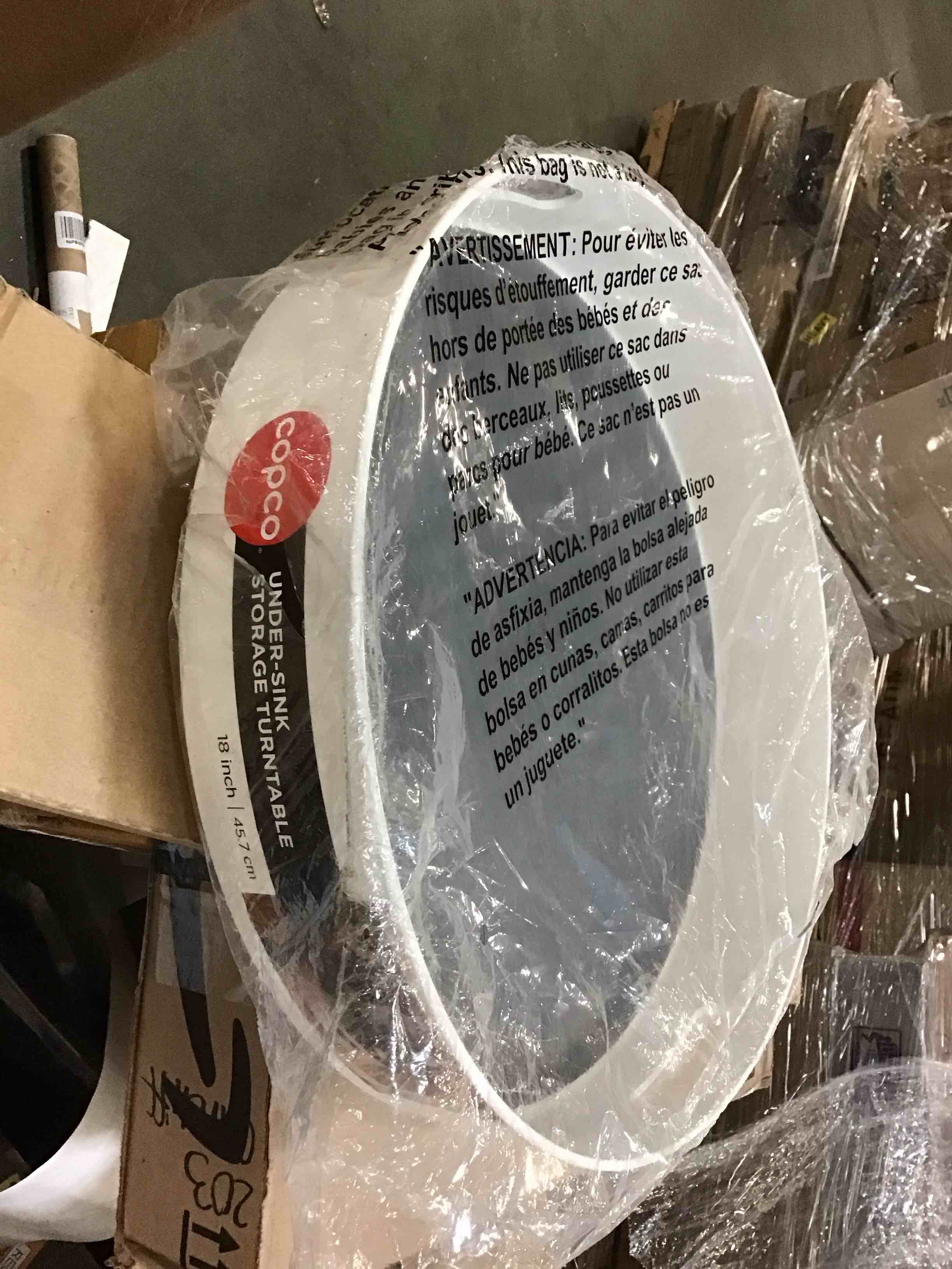 https://s3.amazonaws.com/lotting-images-prod/bidfta/RED5799889_1704206141462.jpeg
