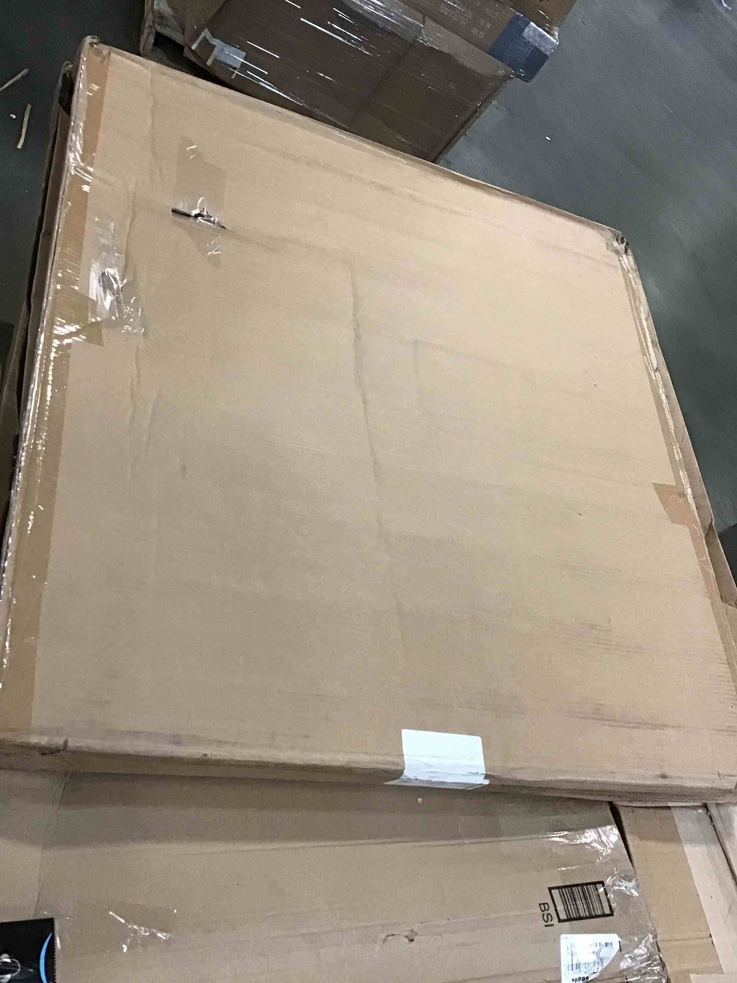 https://s3.amazonaws.com/lotting-images-prod/bidfta/RED5799908_1704210437680.jpeg