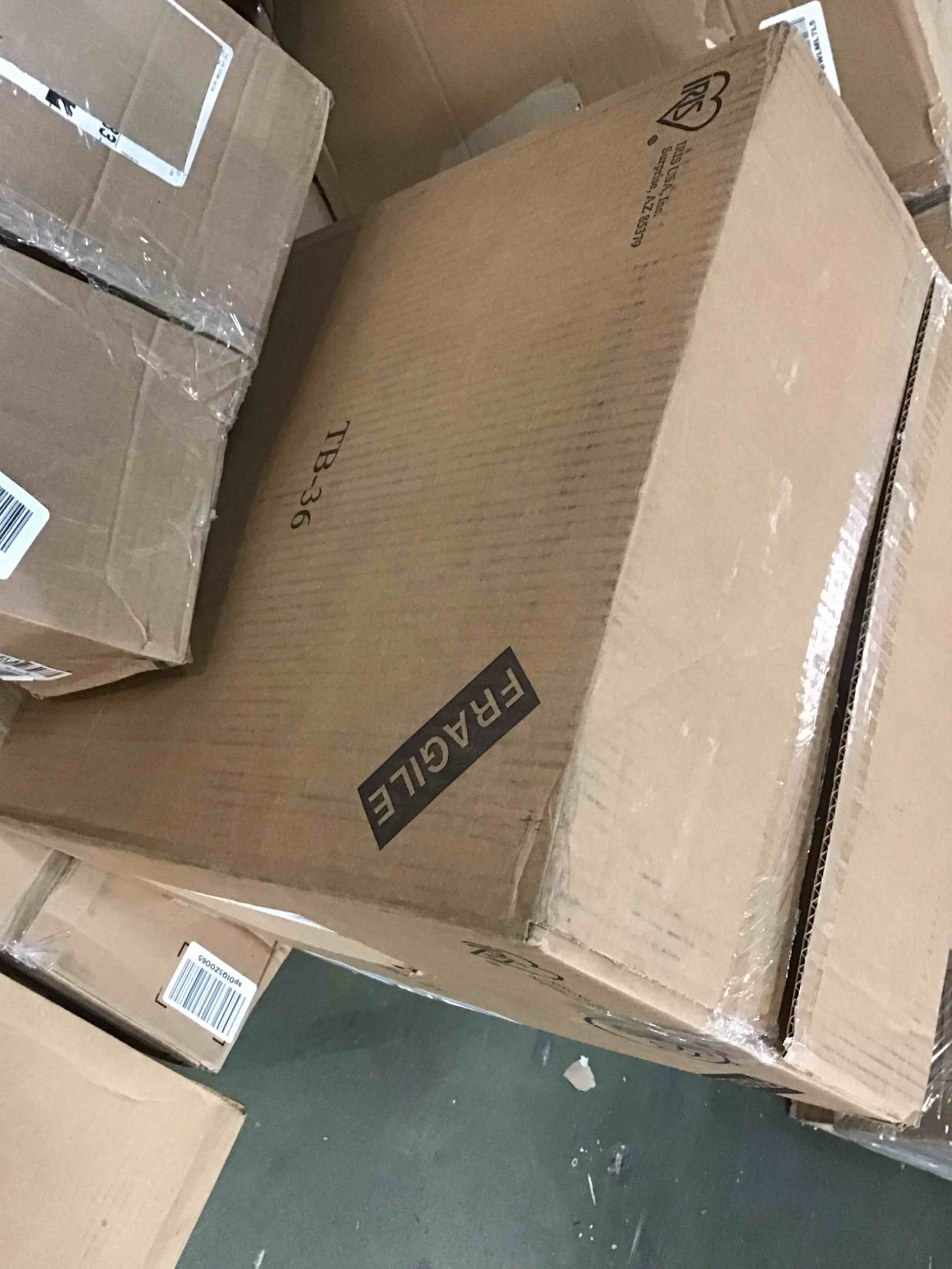 https://s3.amazonaws.com/lotting-images-prod/bidfta/RED5800051_1704289014620.jpeg