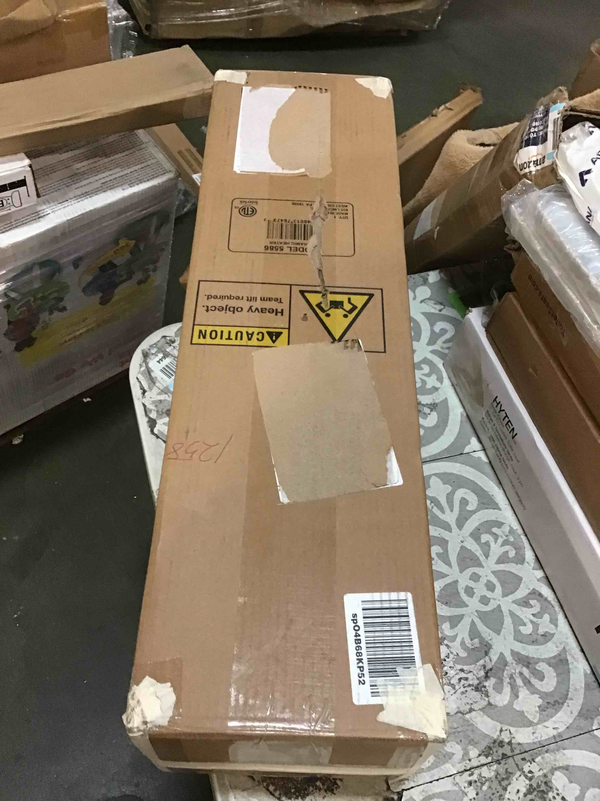 https://s3.amazonaws.com/lotting-images-prod/bidfta/RED5800276_1704377244467.jpeg