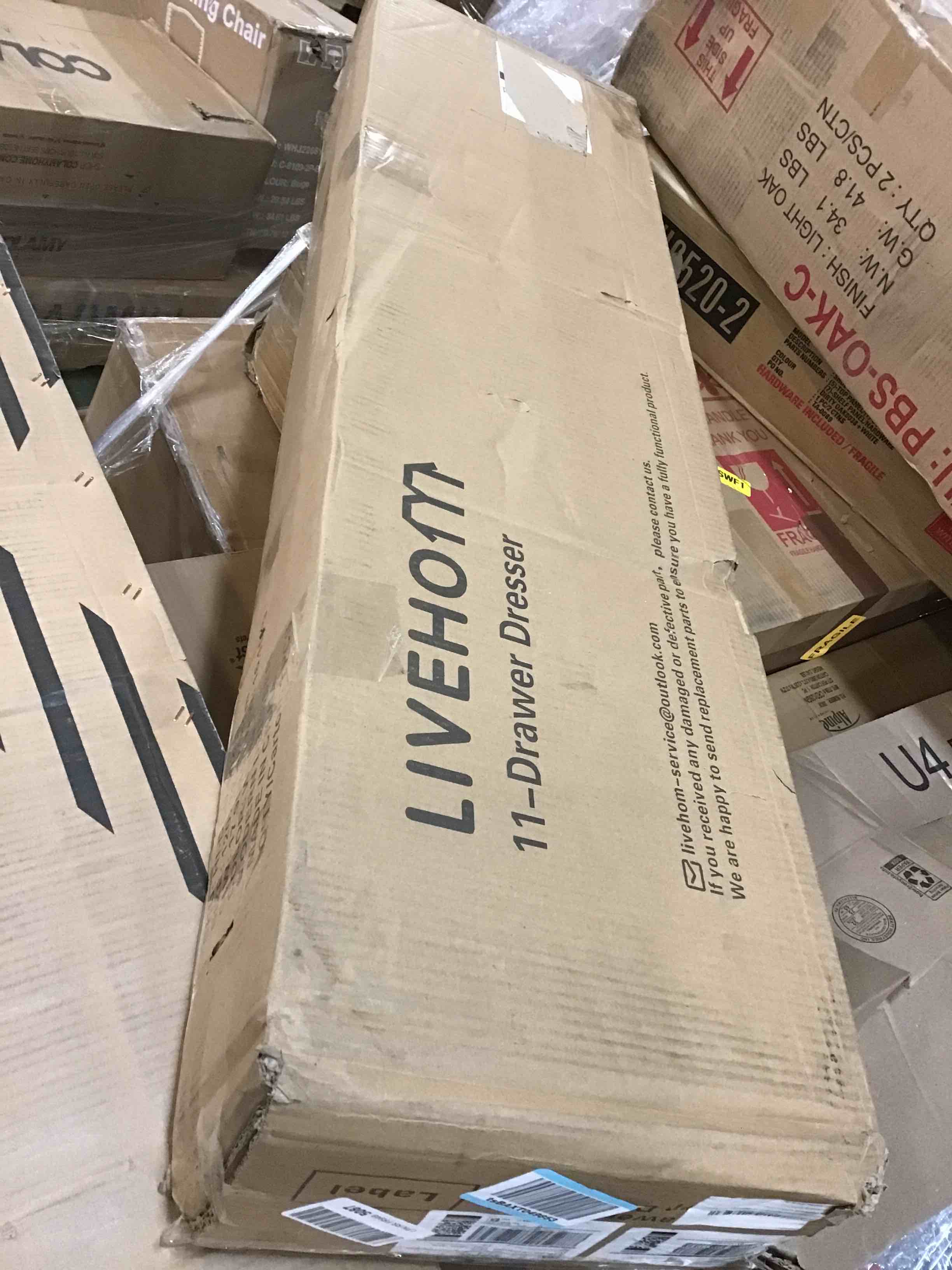 https://s3.amazonaws.com/lotting-images-prod/bidfta/RED5800301_1704382632603.jpeg