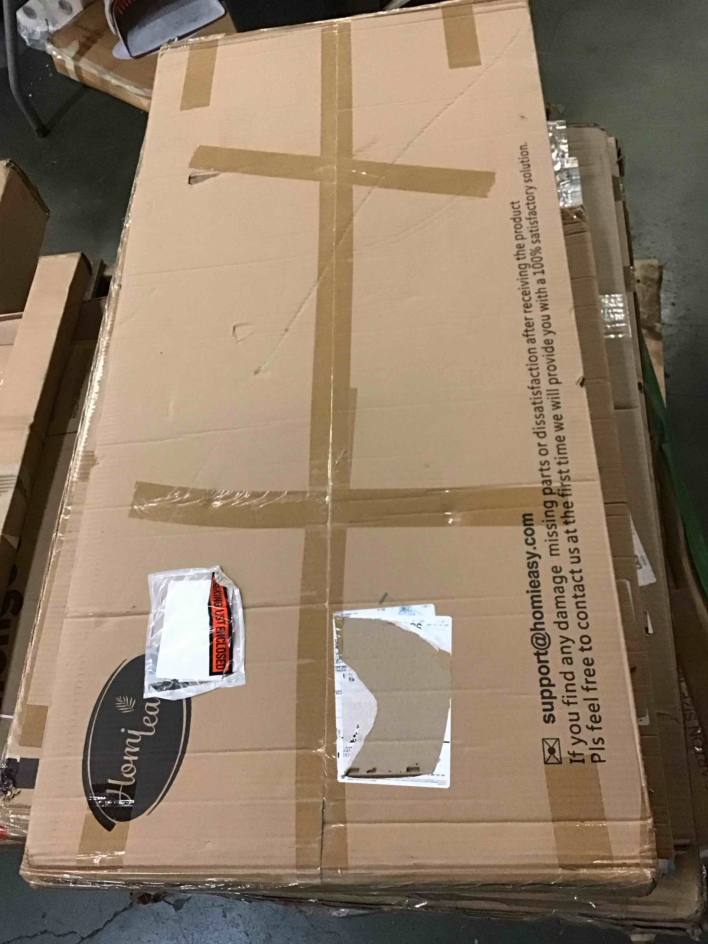 https://s3.amazonaws.com/lotting-images-prod/bidfta/RED5800806_1704802759832.jpeg