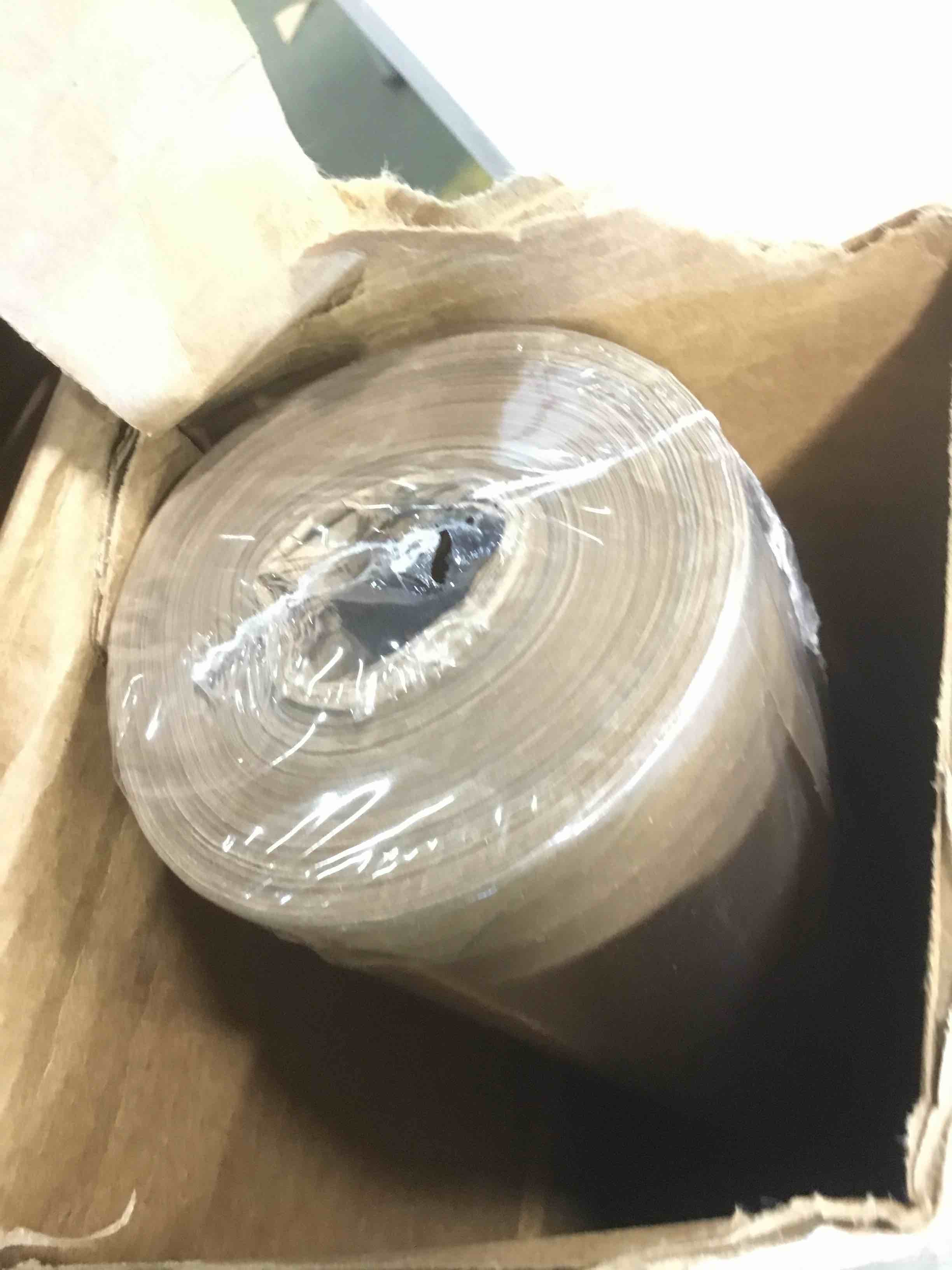 https://s3.amazonaws.com/lotting-images-prod/bidfta/RED5802489_1703692295807.jpeg