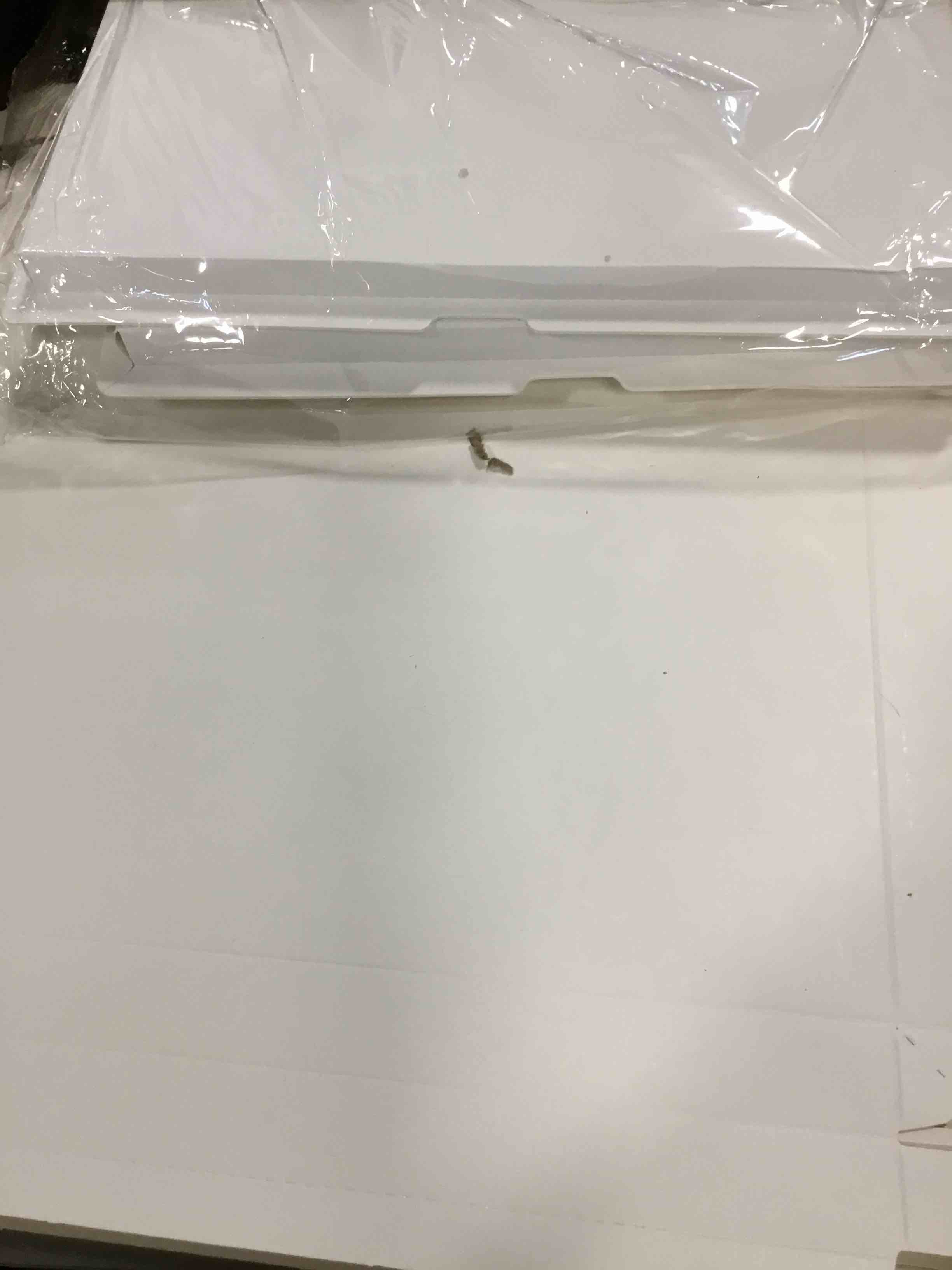 https://s3.amazonaws.com/lotting-images-prod/bidfta/RED5802604_1703708684820.jpeg