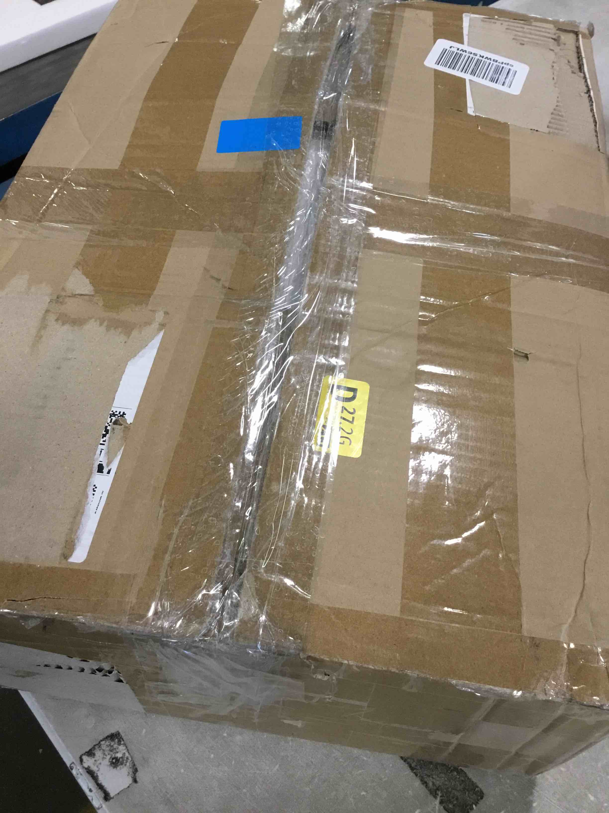 https://s3.amazonaws.com/lotting-images-prod/bidfta/RED5802604_1703708778945.jpeg