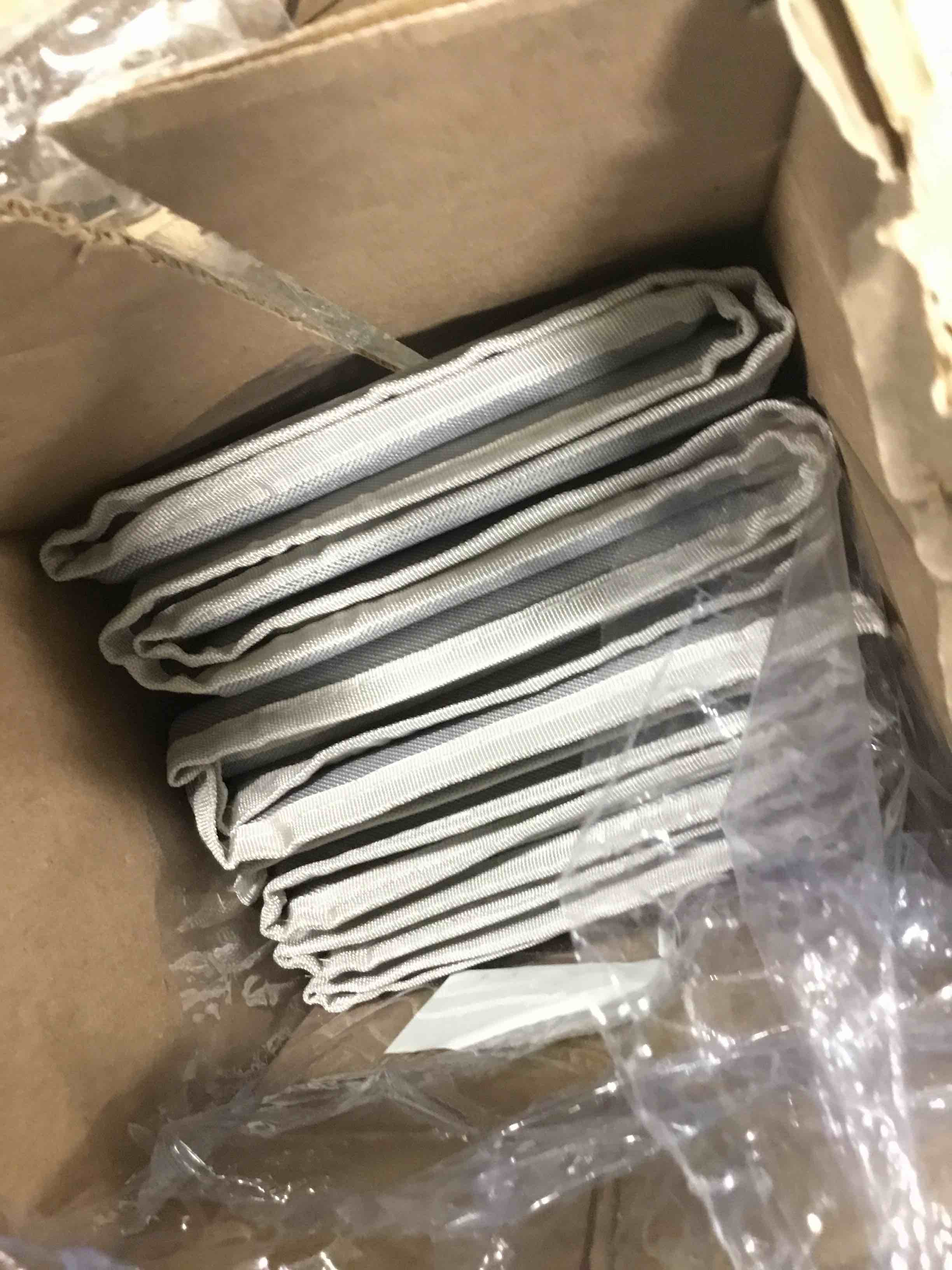 https://s3.amazonaws.com/lotting-images-prod/bidfta/RED5802718_1703777012444.jpeg