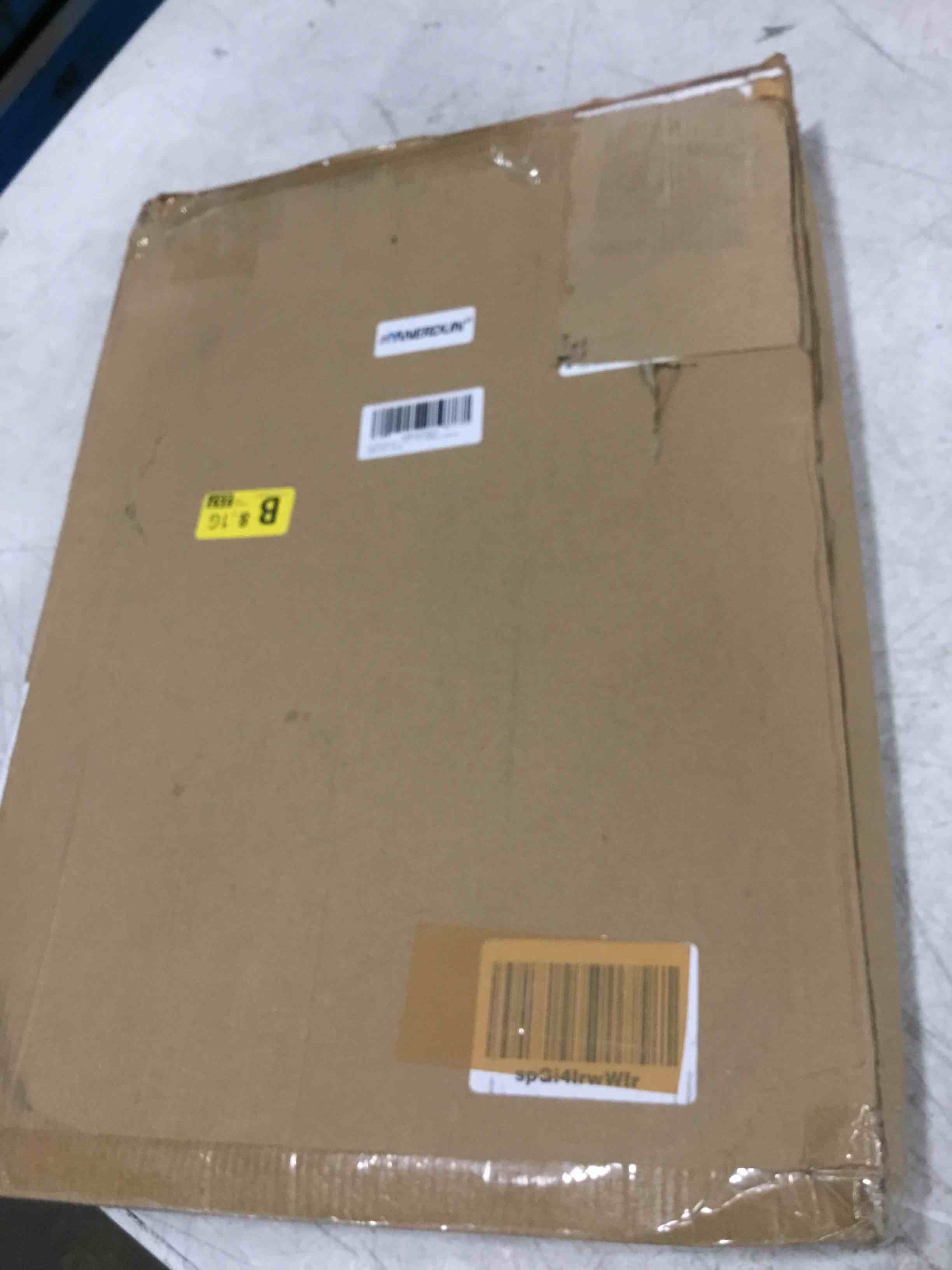 https://s3.amazonaws.com/lotting-images-prod/bidfta/RED5802927_1703858195235.jpeg