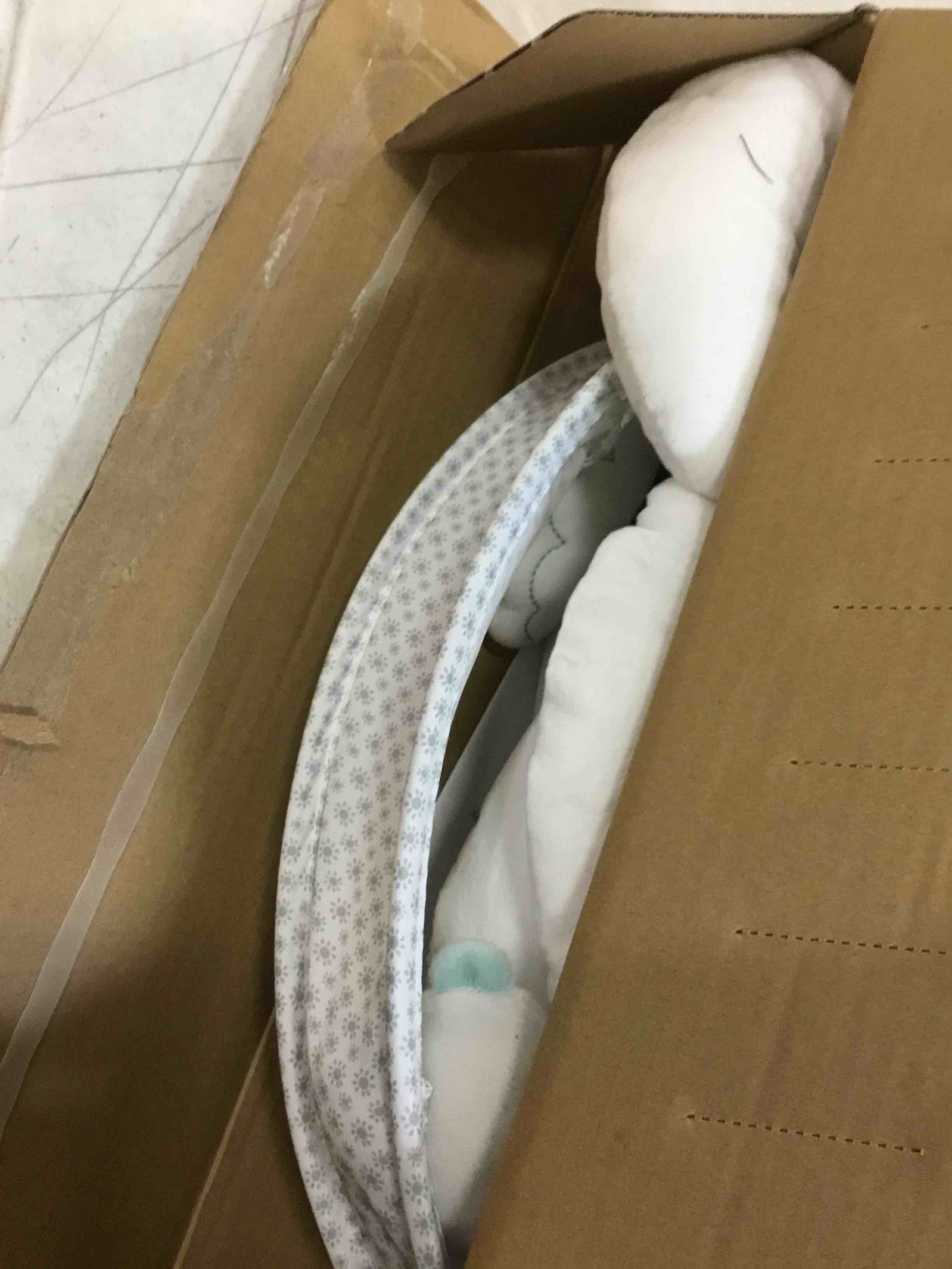 https://s3.amazonaws.com/lotting-images-prod/bidfta/RED5803151_1704200964553.jpeg