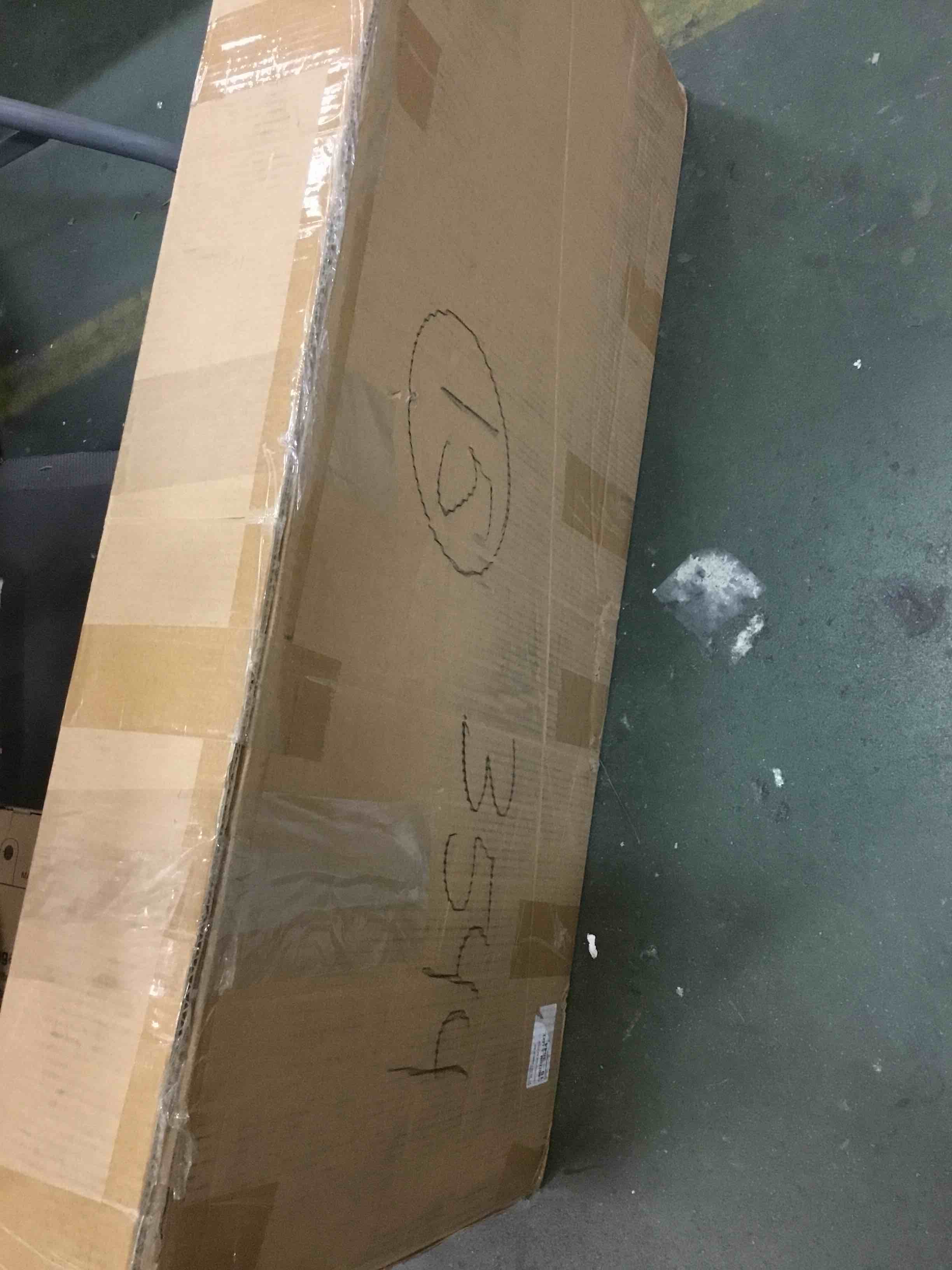 https://s3.amazonaws.com/lotting-images-prod/bidfta/RED5803364_1704286990765.jpeg