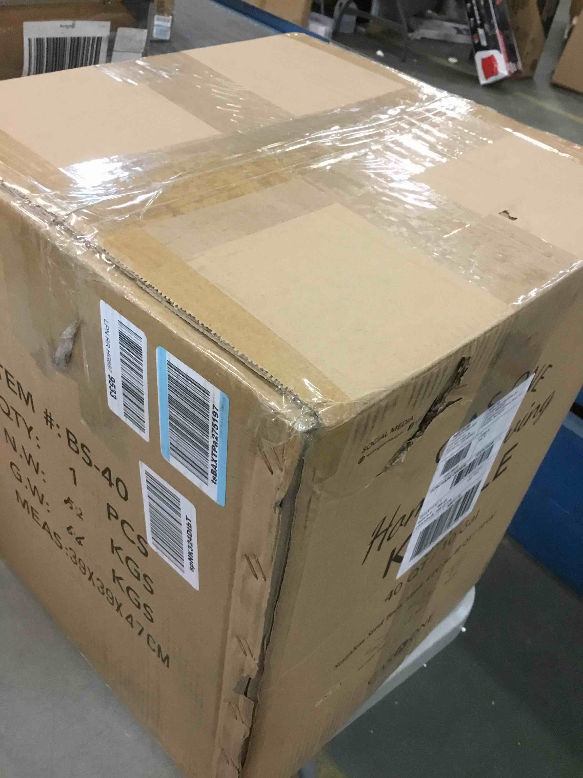 https://s3.amazonaws.com/lotting-images-prod/bidfta/RED5803552_1704313973963.jpeg