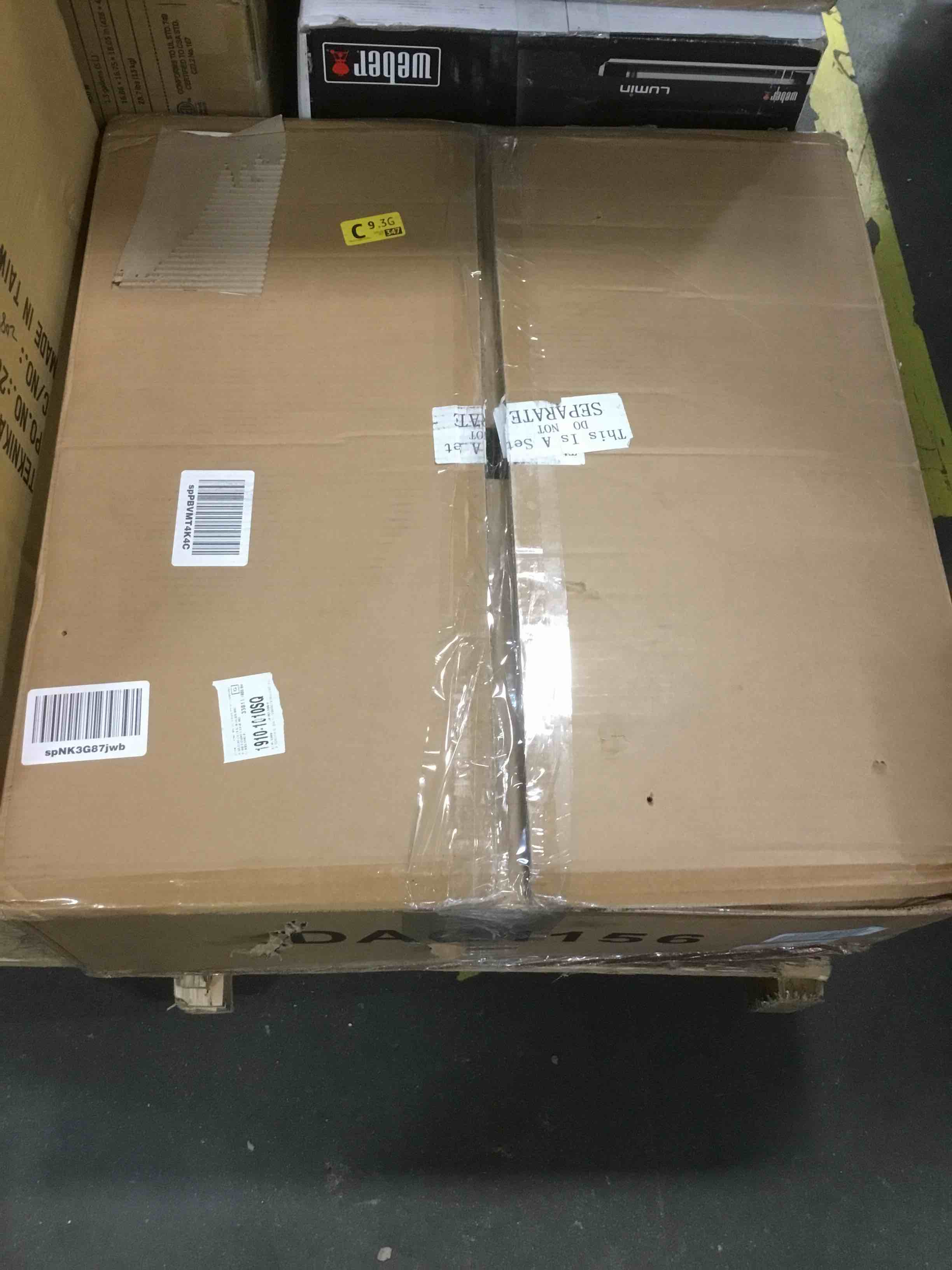 https://s3.amazonaws.com/lotting-images-prod/bidfta/RED5803709_1704384021353.jpeg