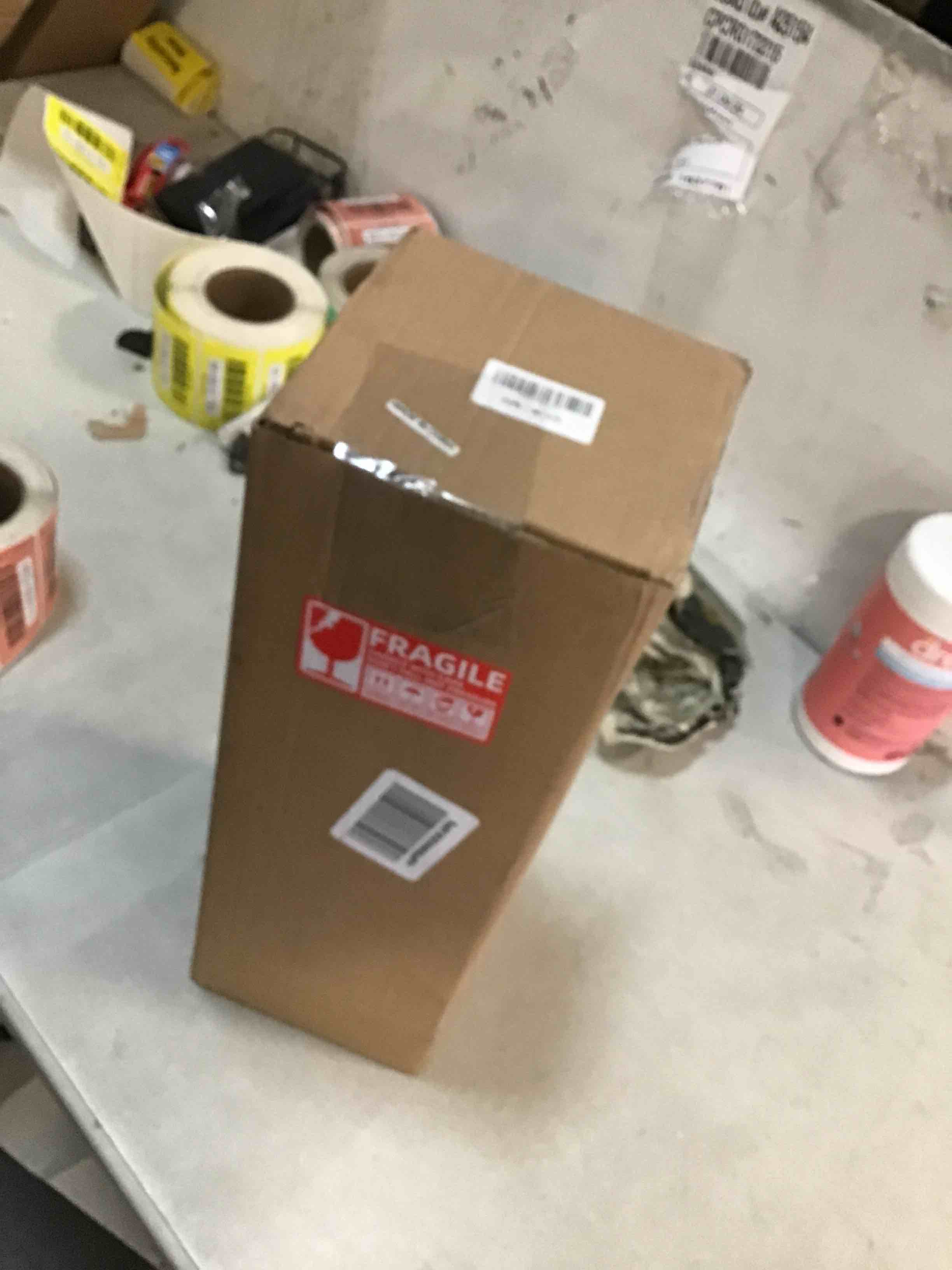 https://s3.amazonaws.com/lotting-images-prod/bidfta/RED5806115_1705420108831.jpeg