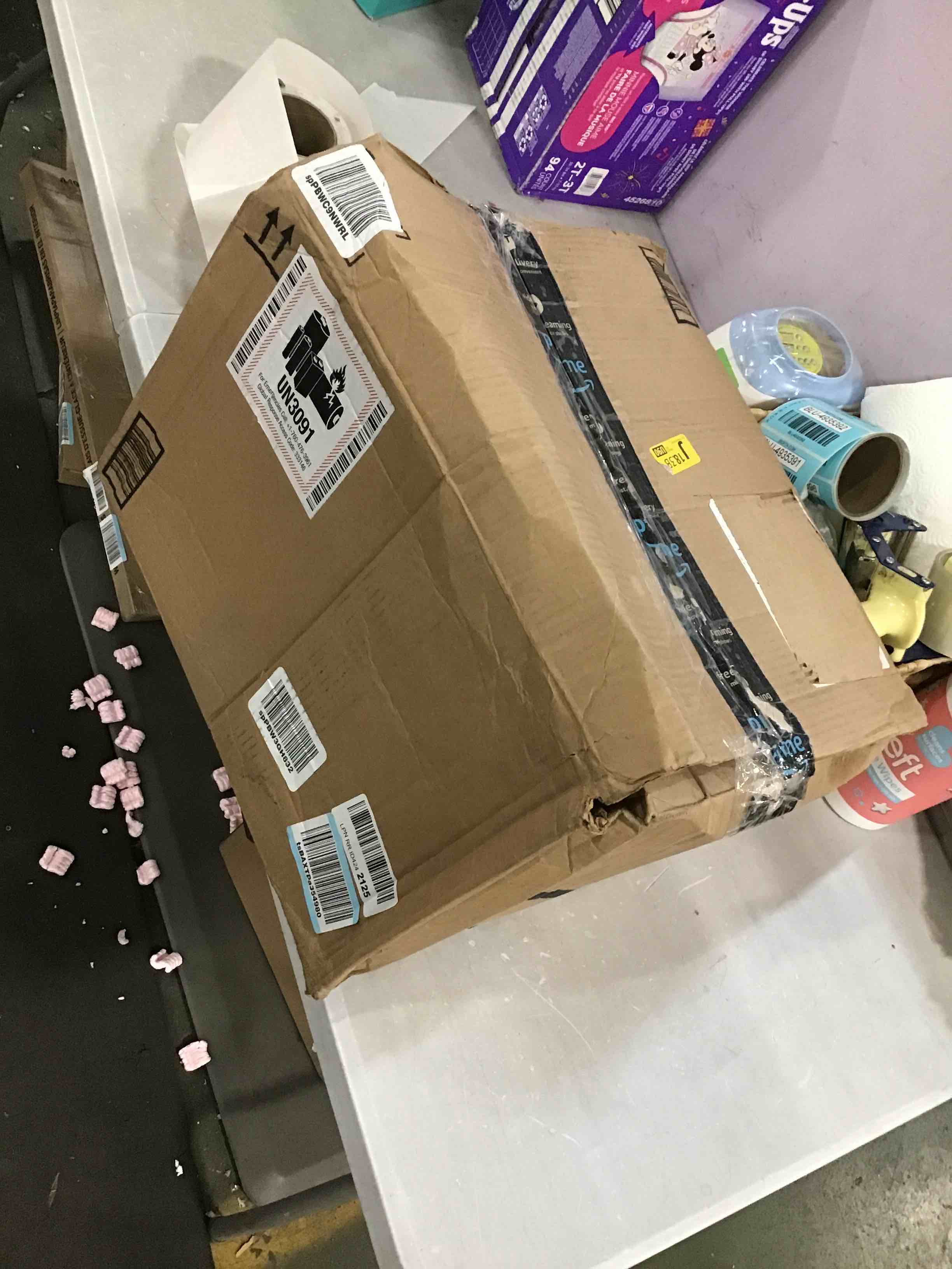 https://s3.amazonaws.com/lotting-images-prod/bidfta/RED5806352_1705494549999.jpeg