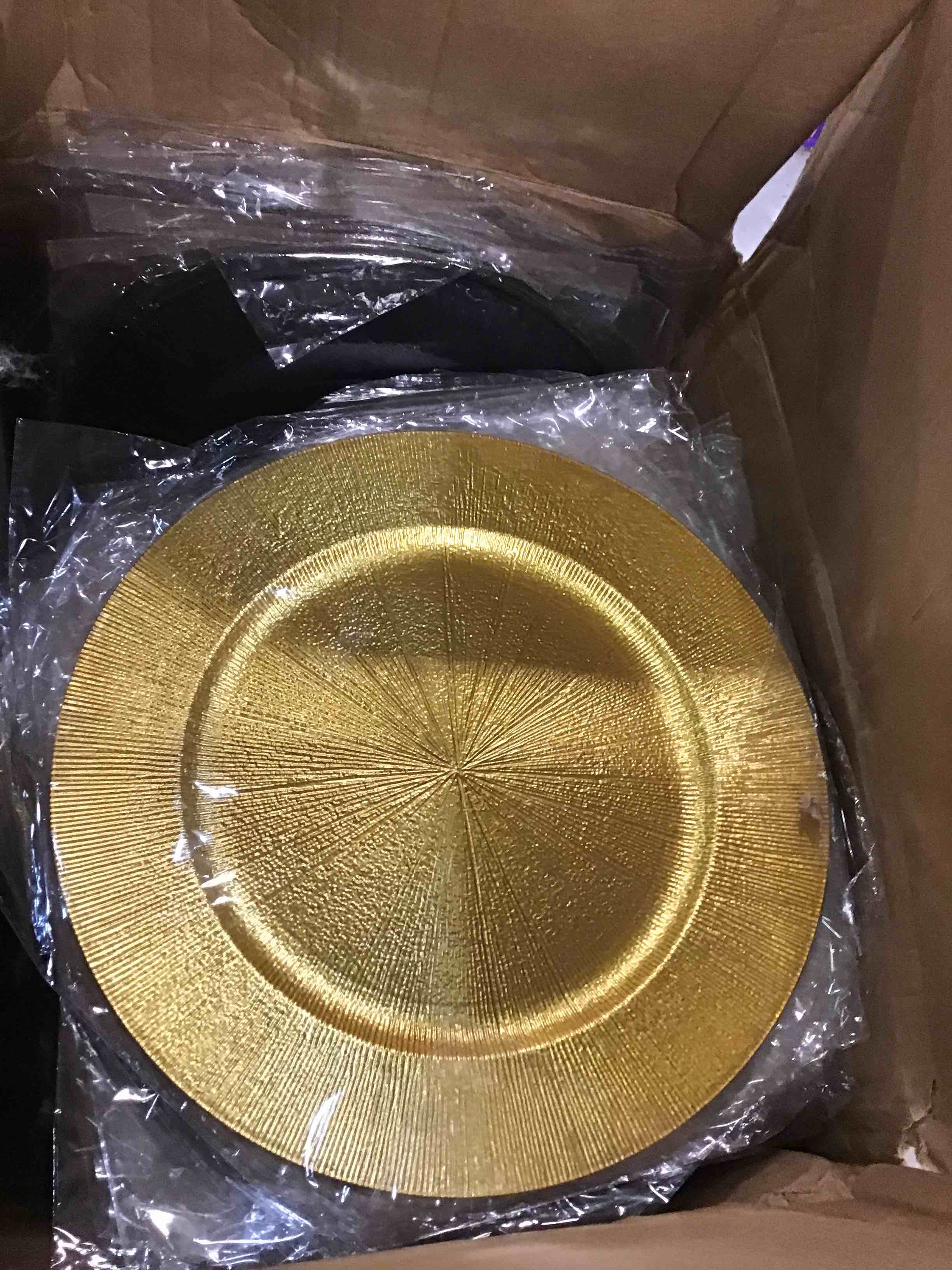 https://s3.amazonaws.com/lotting-images-prod/bidfta/RED5806352_1705494566610.jpeg