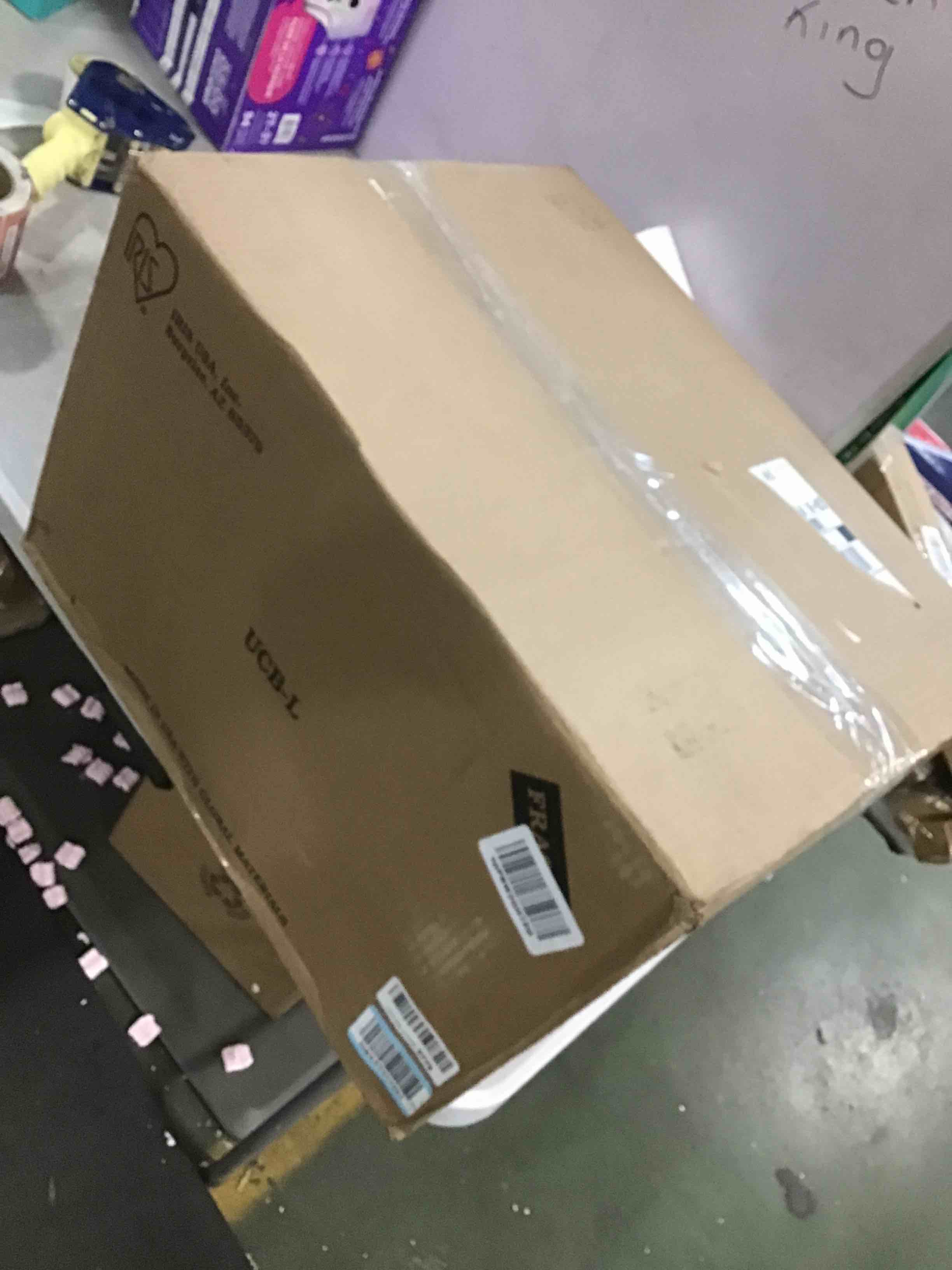 https://s3.amazonaws.com/lotting-images-prod/bidfta/RED5806363_1705495272834.jpeg