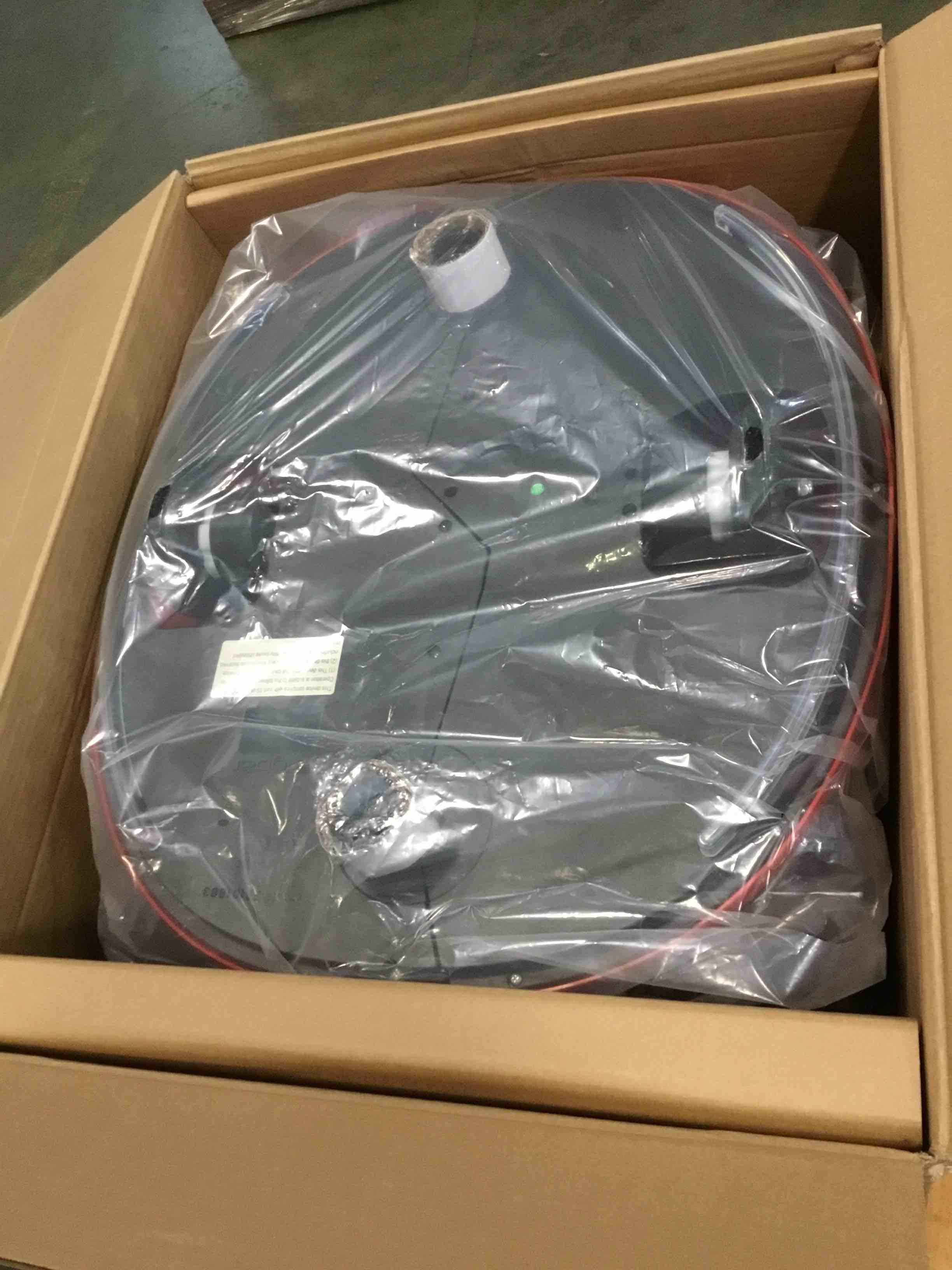 https://s3.amazonaws.com/lotting-images-prod/bidfta/RED5807126_1703174401929.jpeg