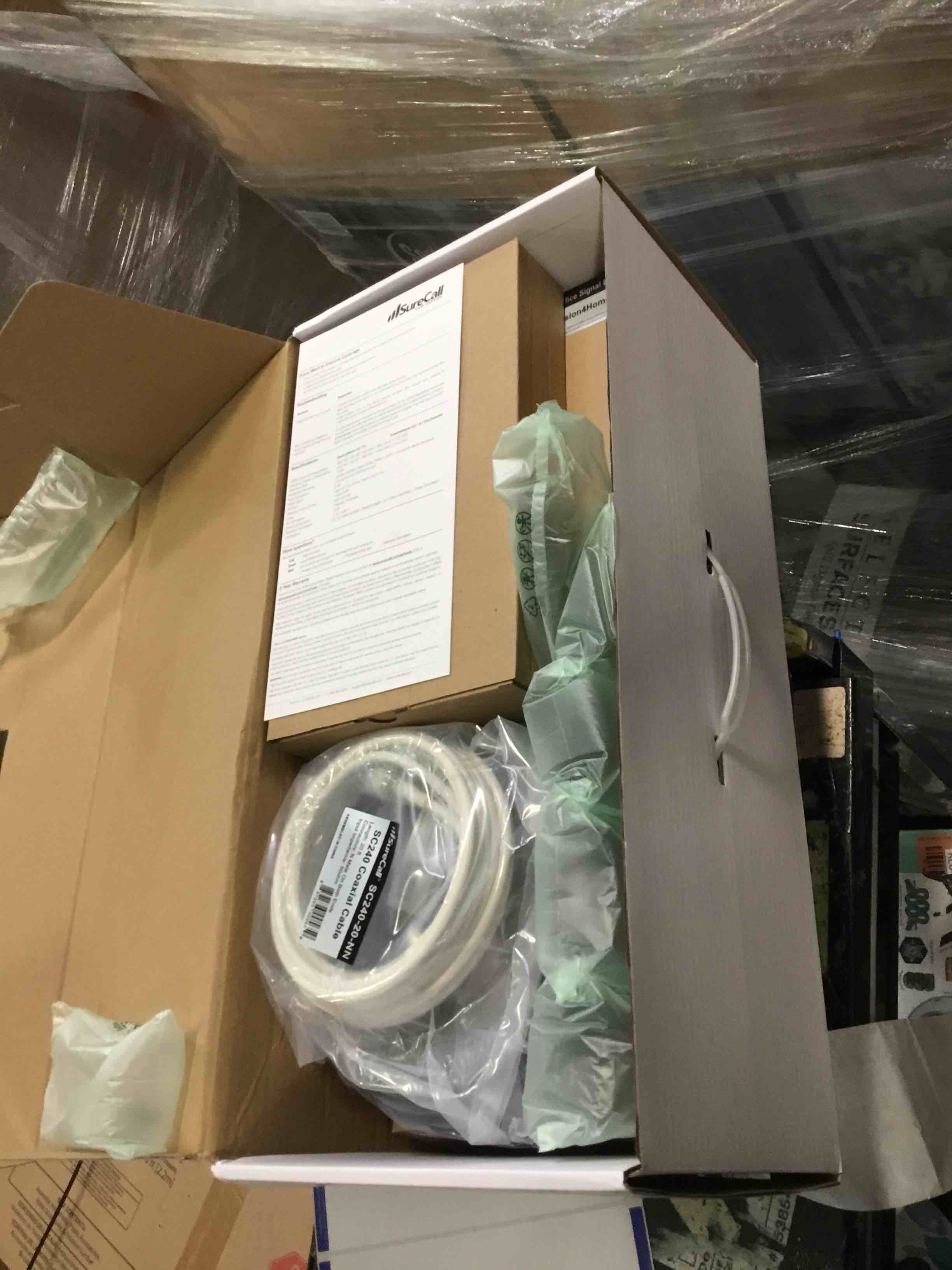 https://s3.amazonaws.com/lotting-images-prod/bidfta/RED5807132_1703175250293.jpeg