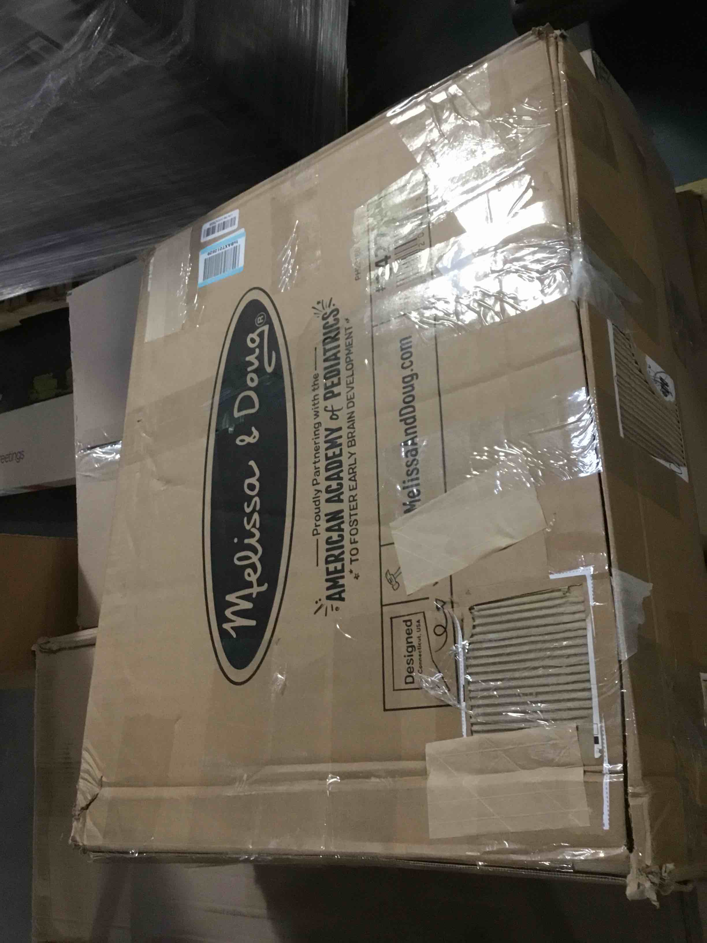 https://s3.amazonaws.com/lotting-images-prod/bidfta/RED5807489_1703609471669.jpeg