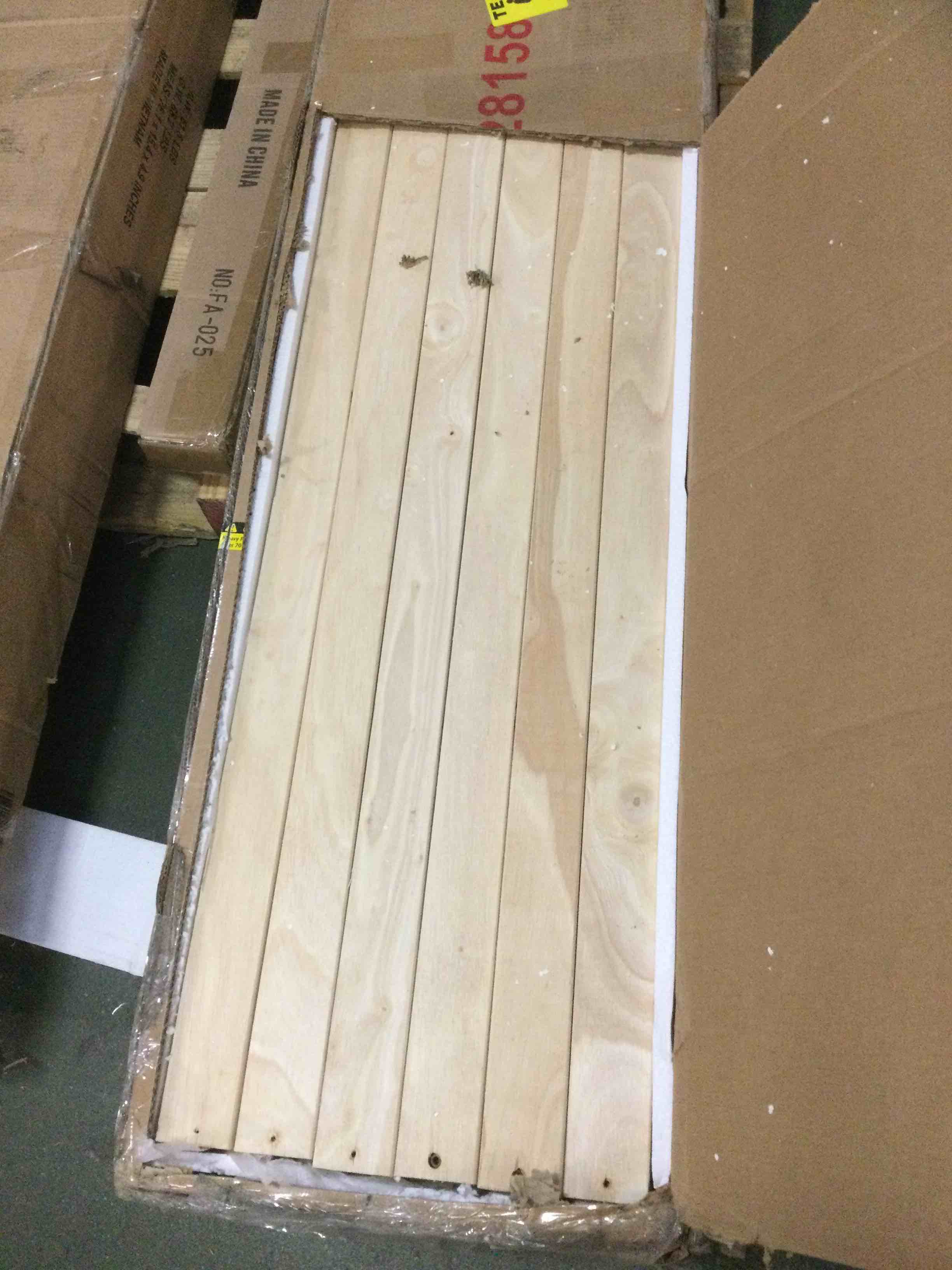 https://s3.amazonaws.com/lotting-images-prod/bidfta/RED5809167_1703684095680.jpeg
