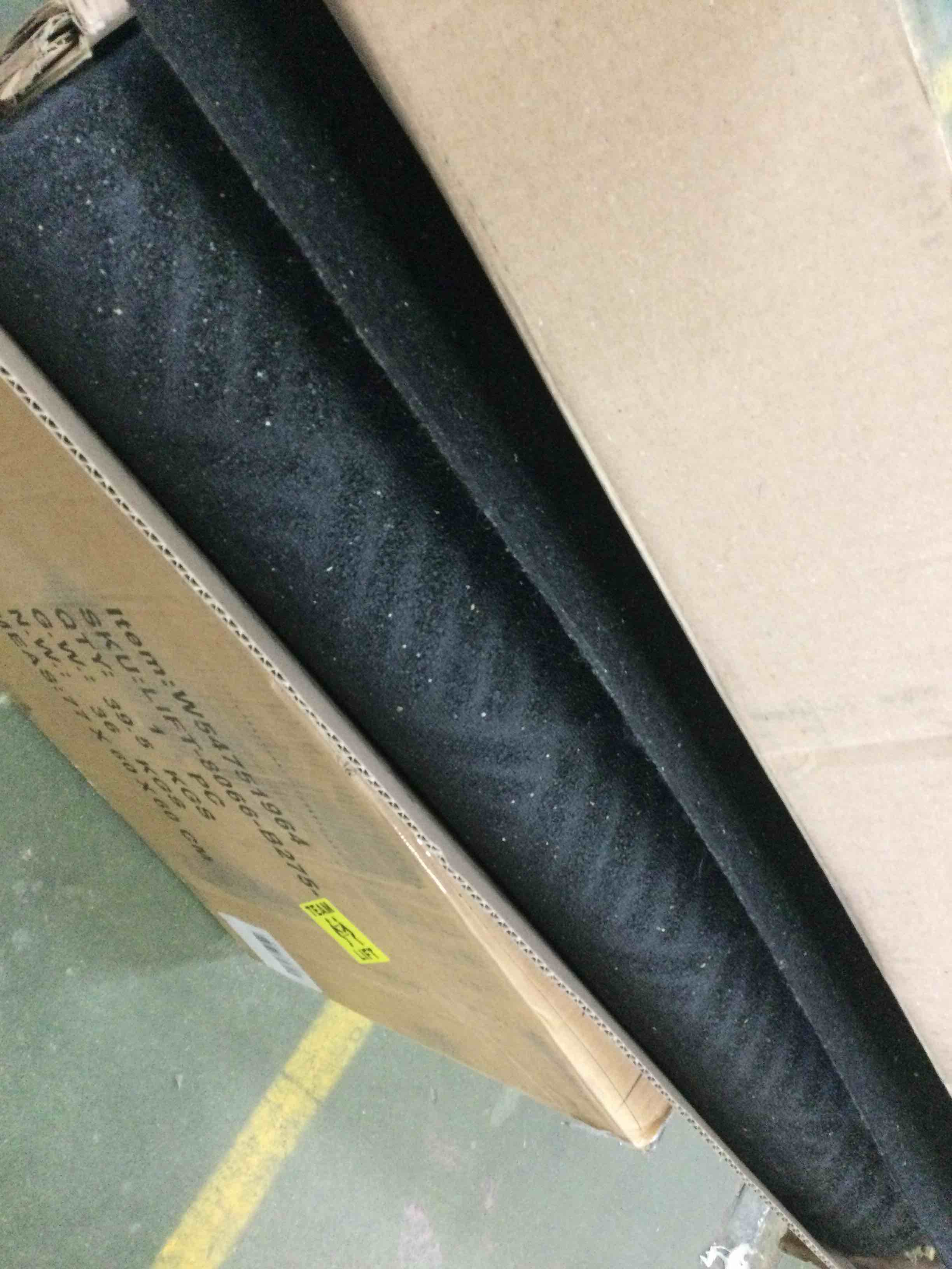 https://s3.amazonaws.com/lotting-images-prod/bidfta/RED5809231_1703691026112.jpeg