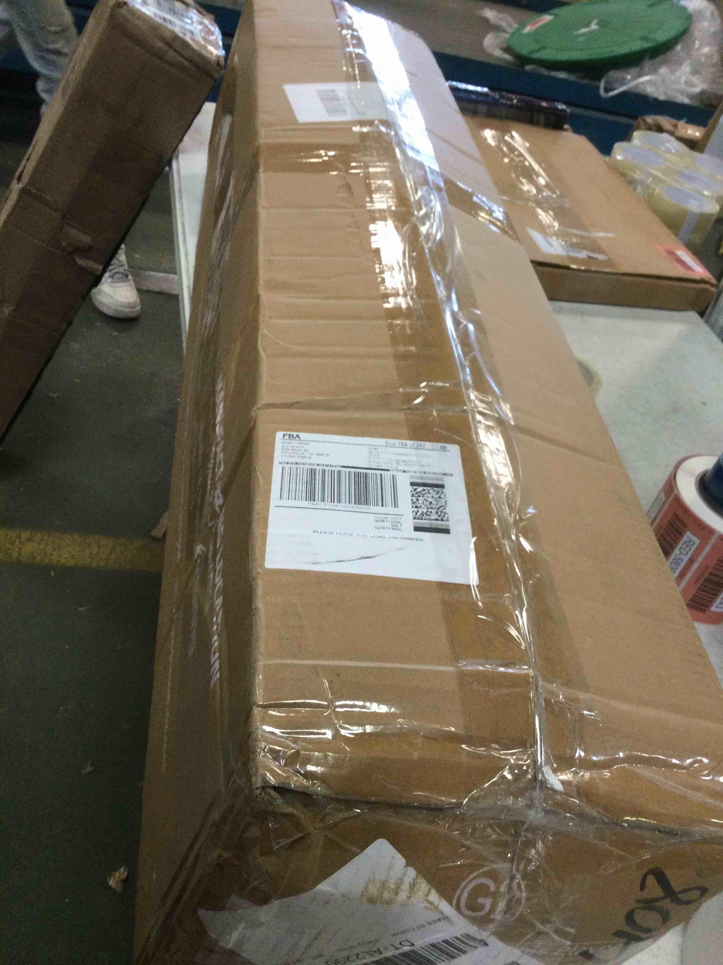 https://s3.amazonaws.com/lotting-images-prod/bidfta/RED5809235_1703691231515.jpeg