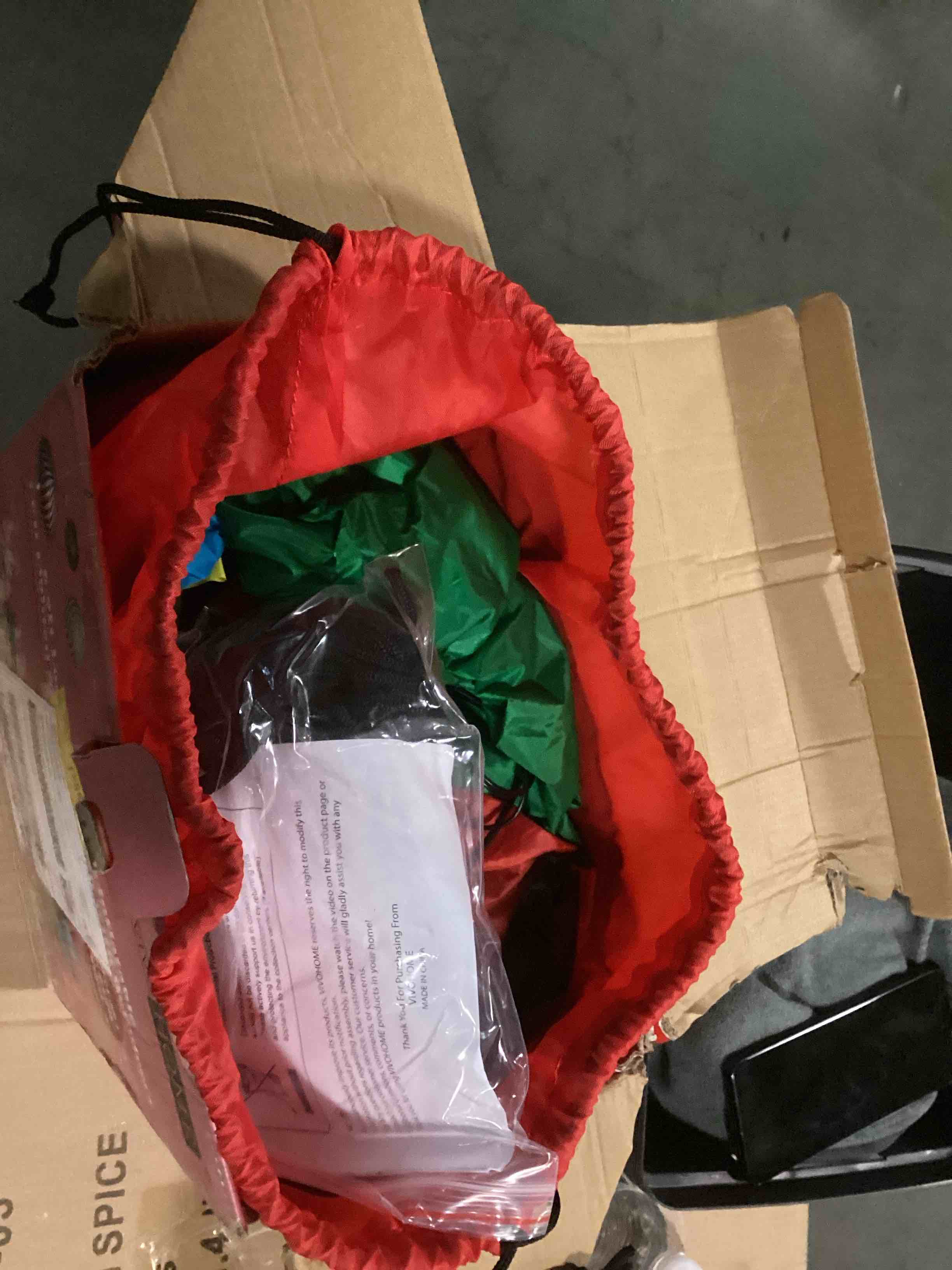 https://s3.amazonaws.com/lotting-images-prod/bidfta/RED5809443_1703774817515.jpeg