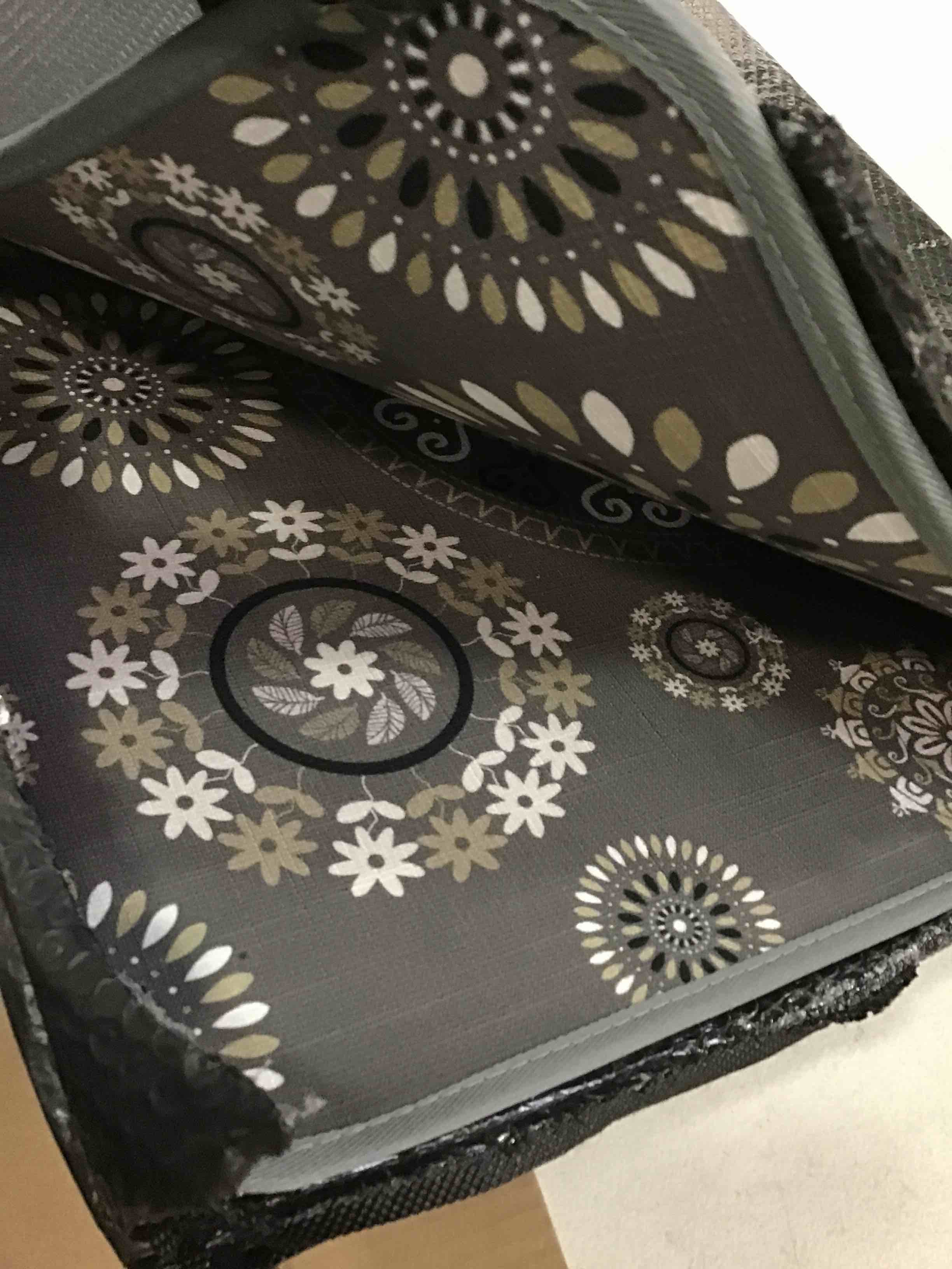https://s3.amazonaws.com/lotting-images-prod/bidfta/RED5810727_1704382848853.jpeg