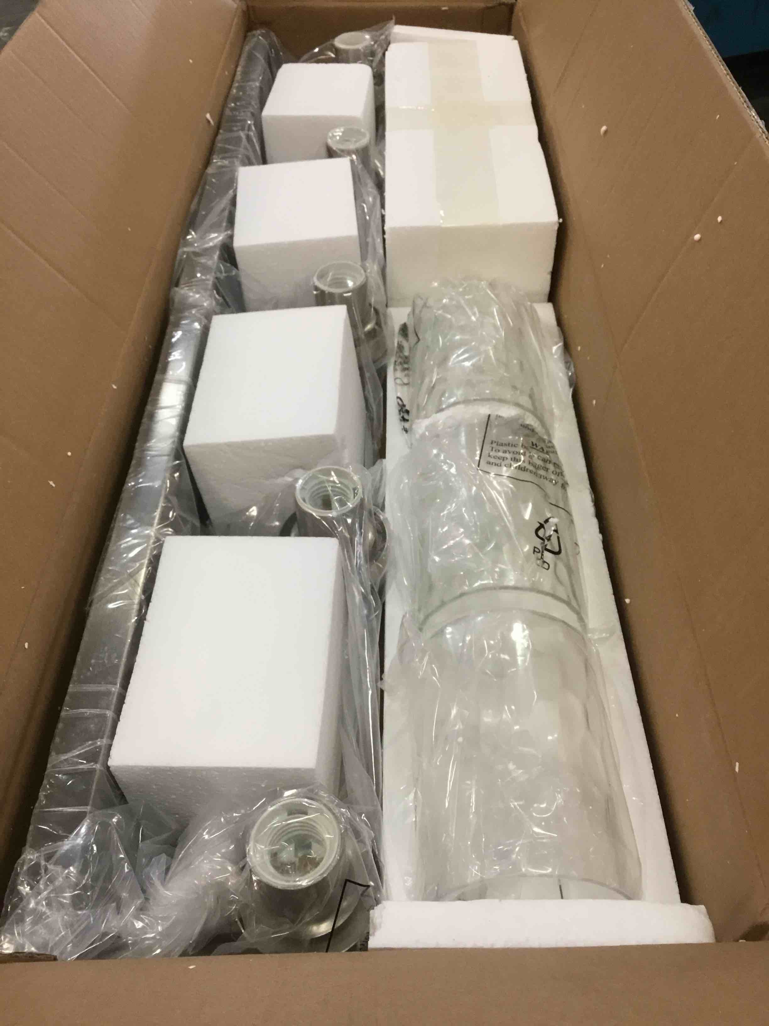 https://s3.amazonaws.com/lotting-images-prod/bidfta/RED5810931_1704479901541.jpeg