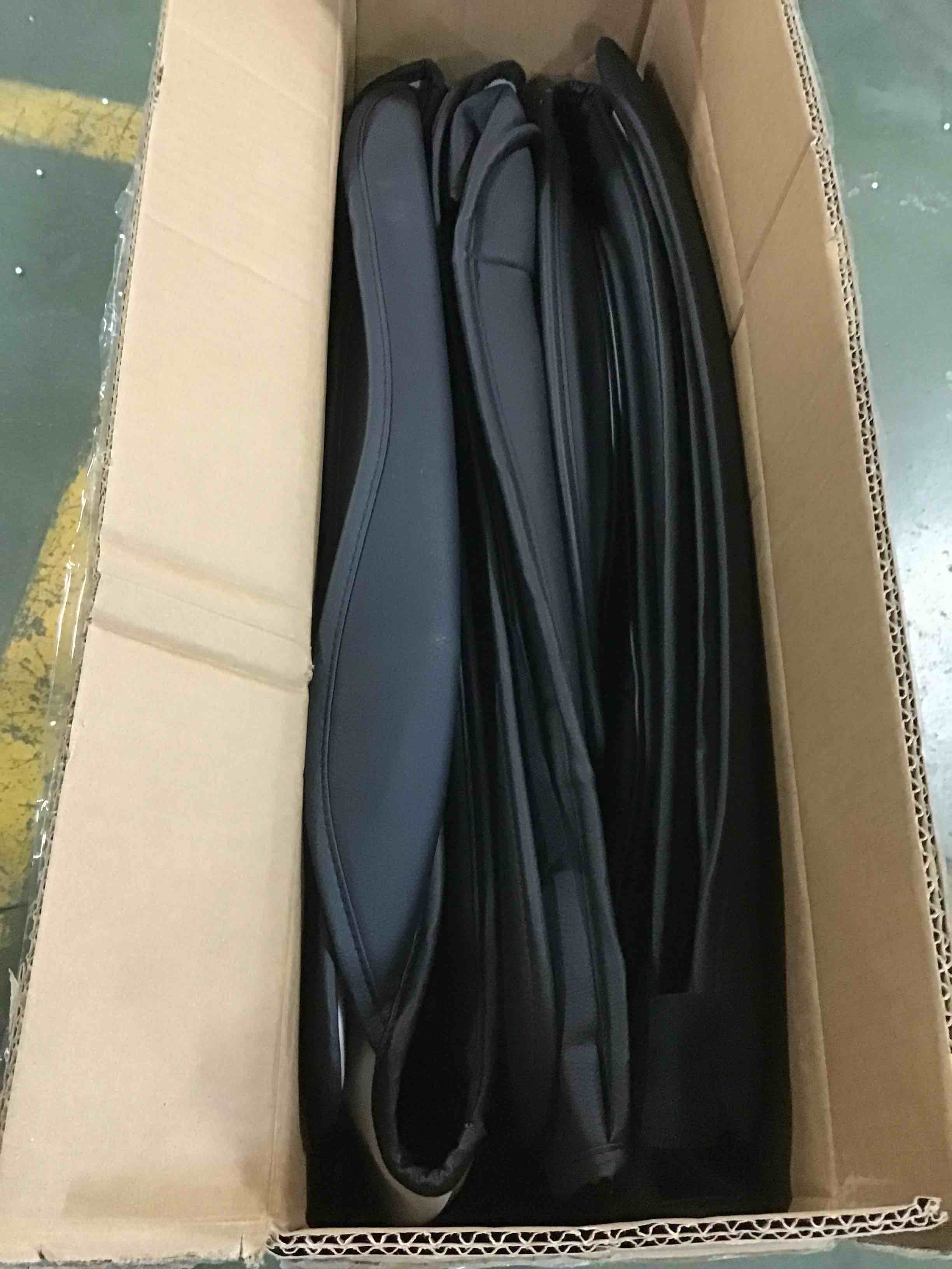 https://s3.amazonaws.com/lotting-images-prod/bidfta/RED5811079_1704558830045.jpeg