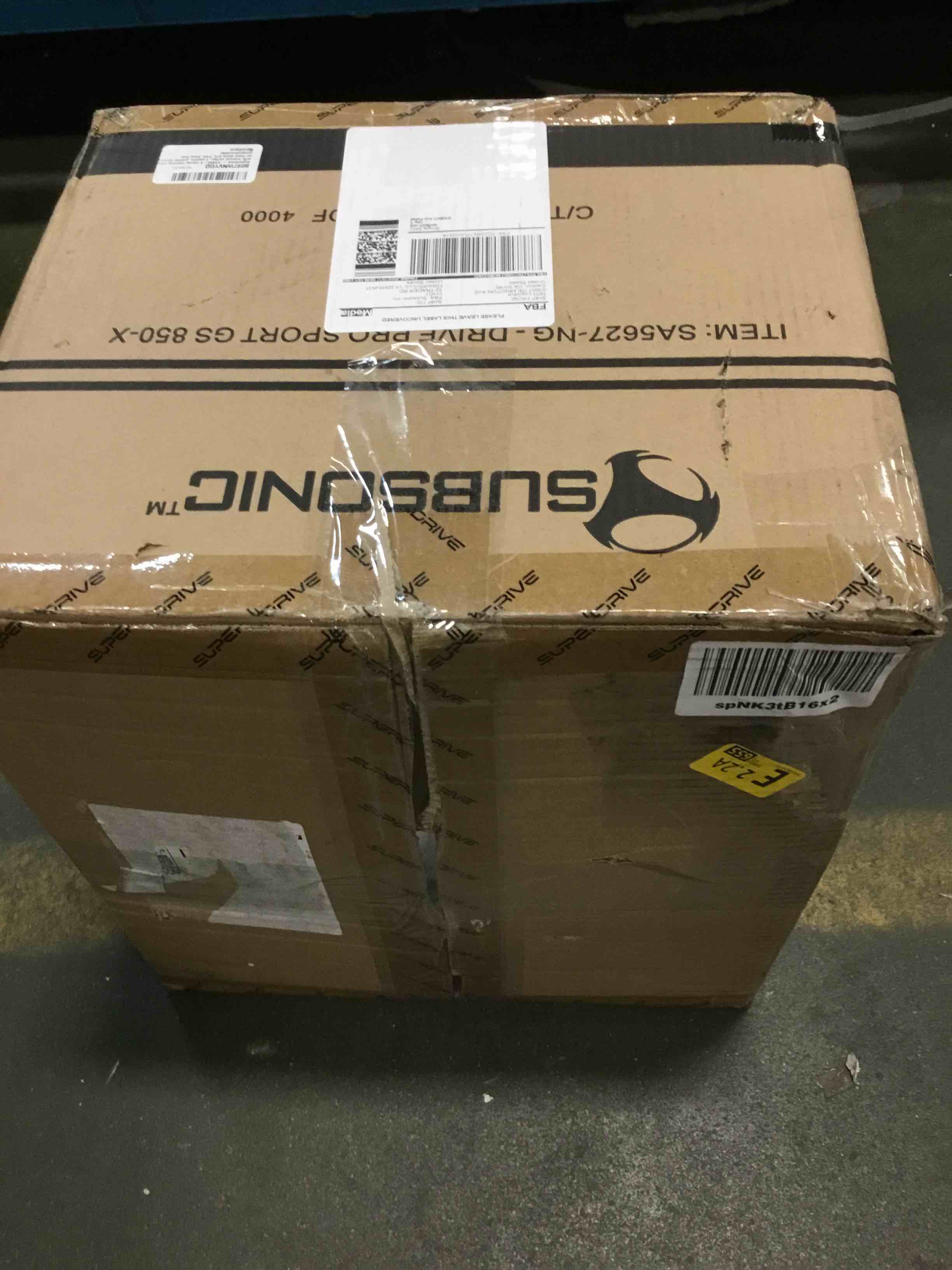 https://s3.amazonaws.com/lotting-images-prod/bidfta/RED5811119_1705150883725.jpeg