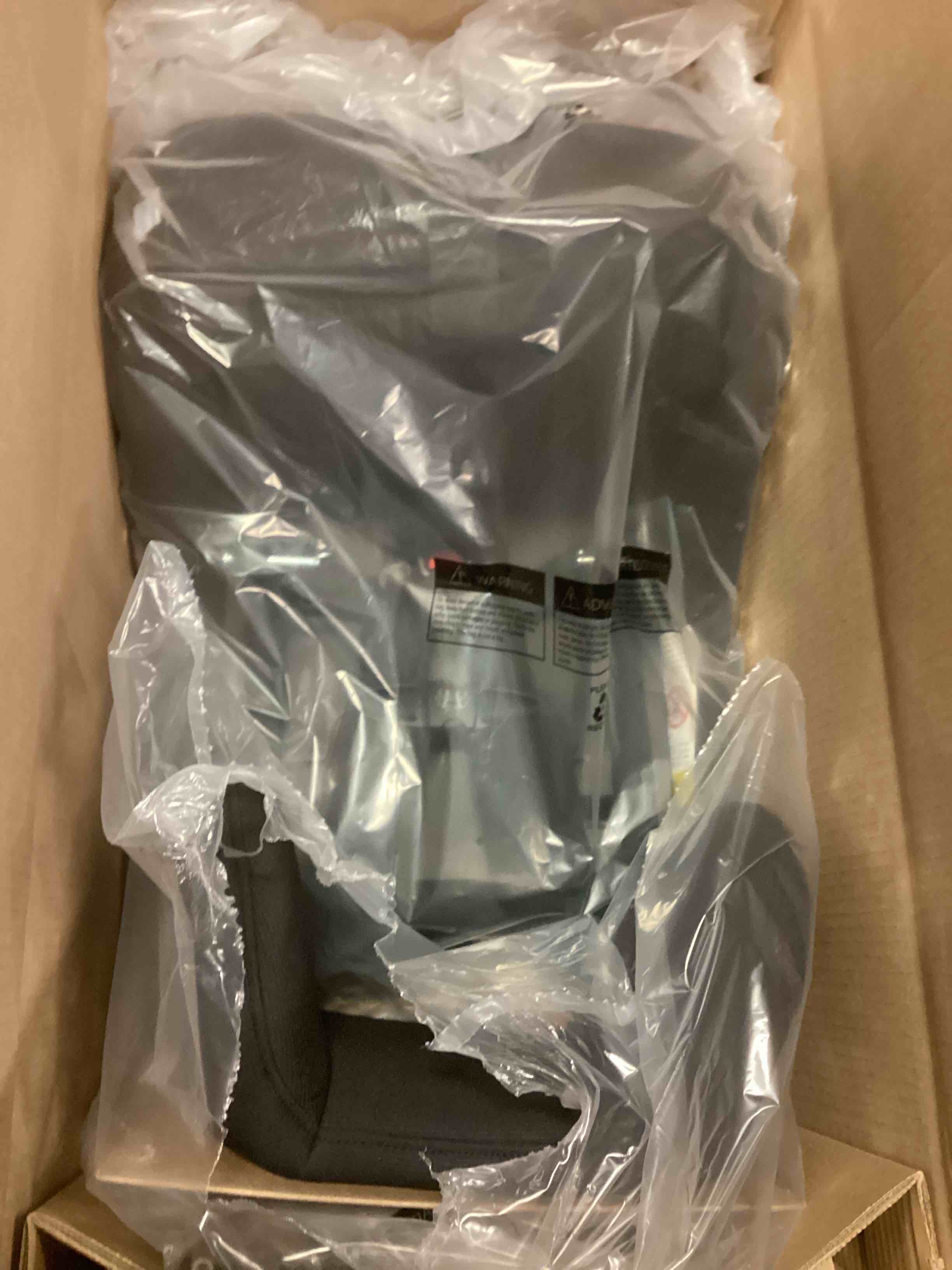 https://s3.amazonaws.com/lotting-images-prod/bidfta/RED5811378_1705410850067.jpeg