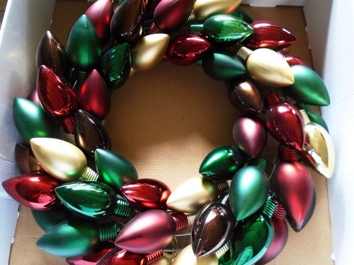Christmas Crown Colored Spotlights Spheres Christmas Decoration 14 and 