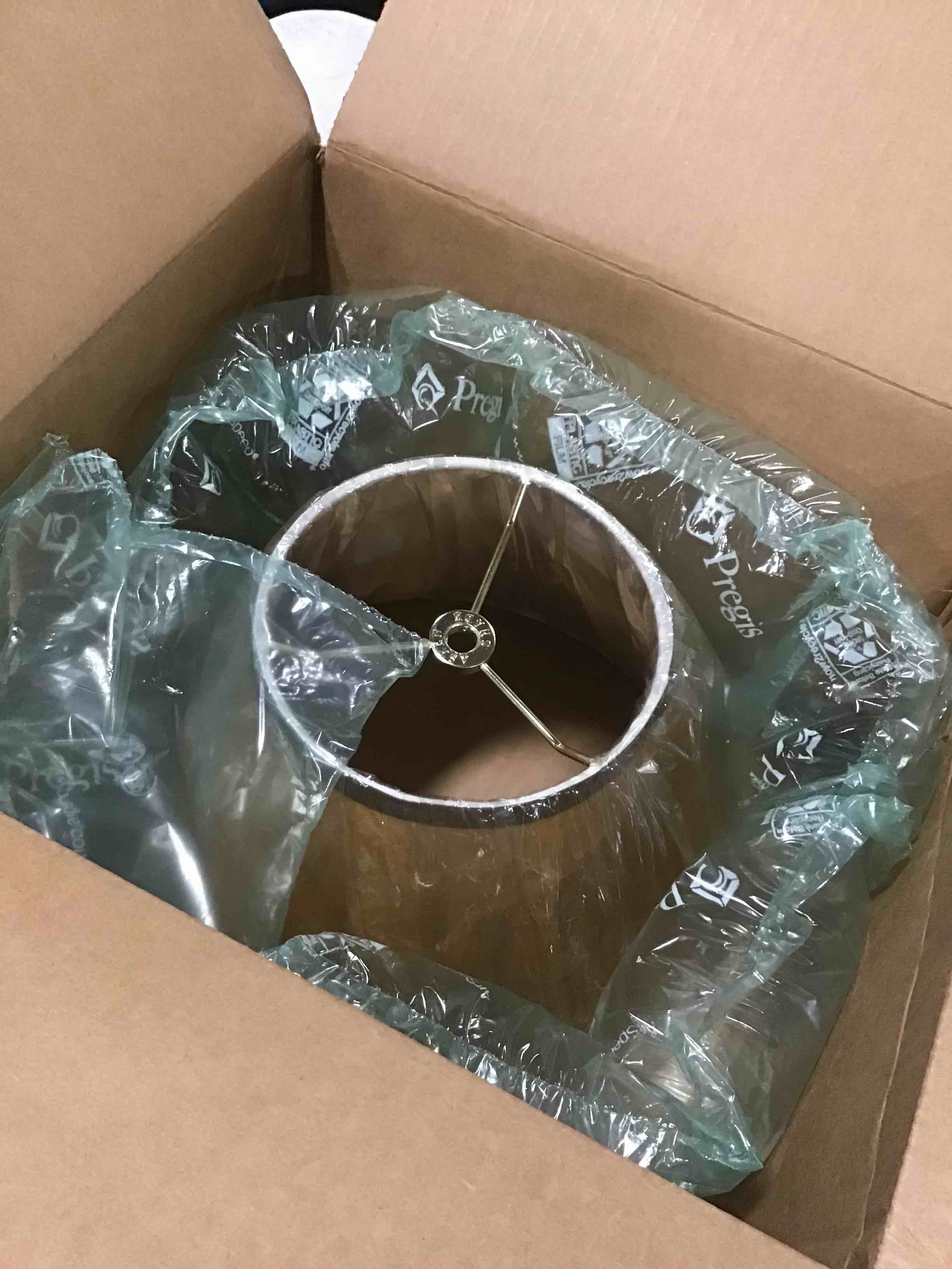 https://s3.amazonaws.com/lotting-images-prod/bidfta/RED5811918_1703339113611.jpeg