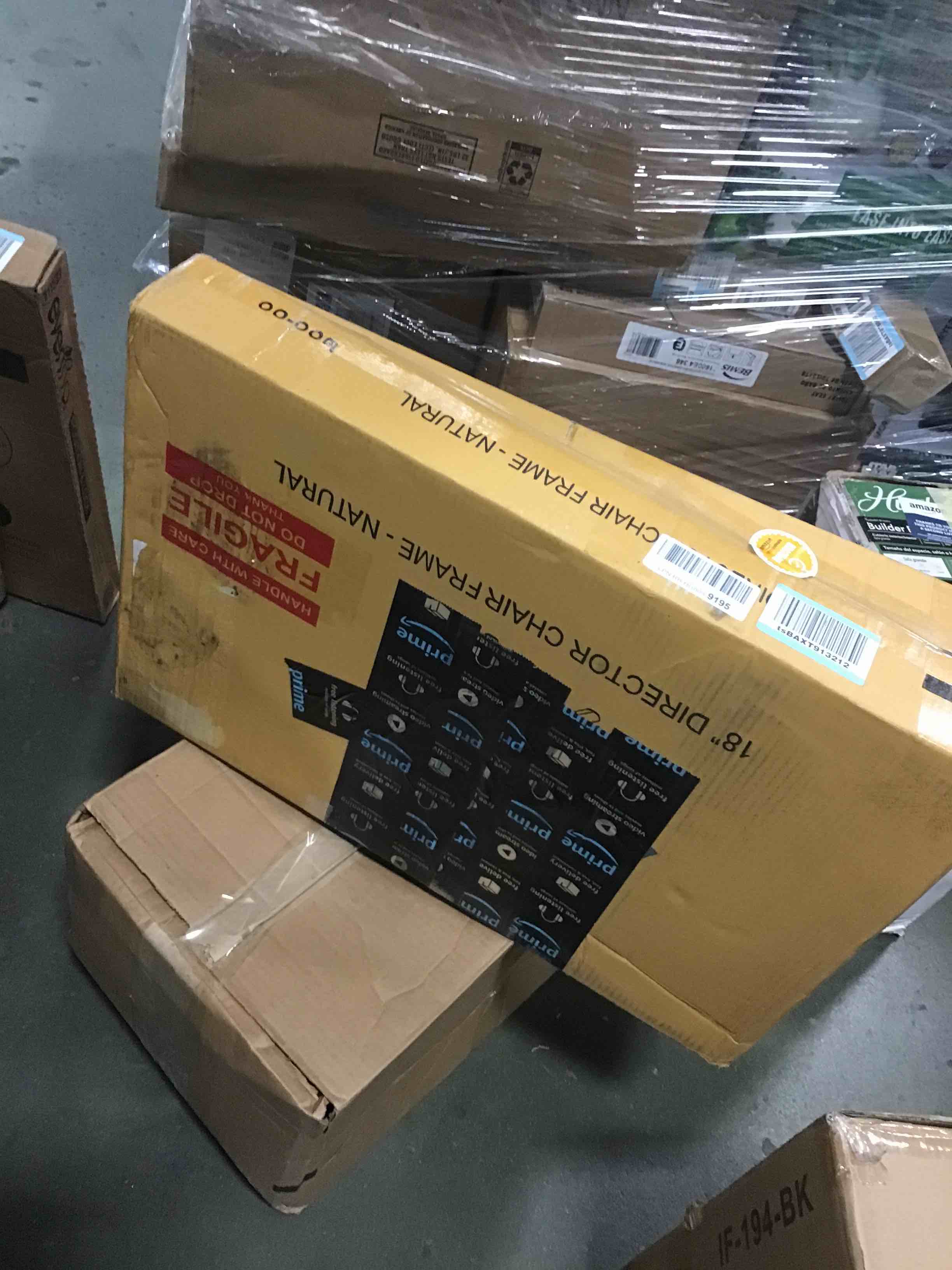 https://s3.amazonaws.com/lotting-images-prod/bidfta/RED5811987_1703346079297.jpeg