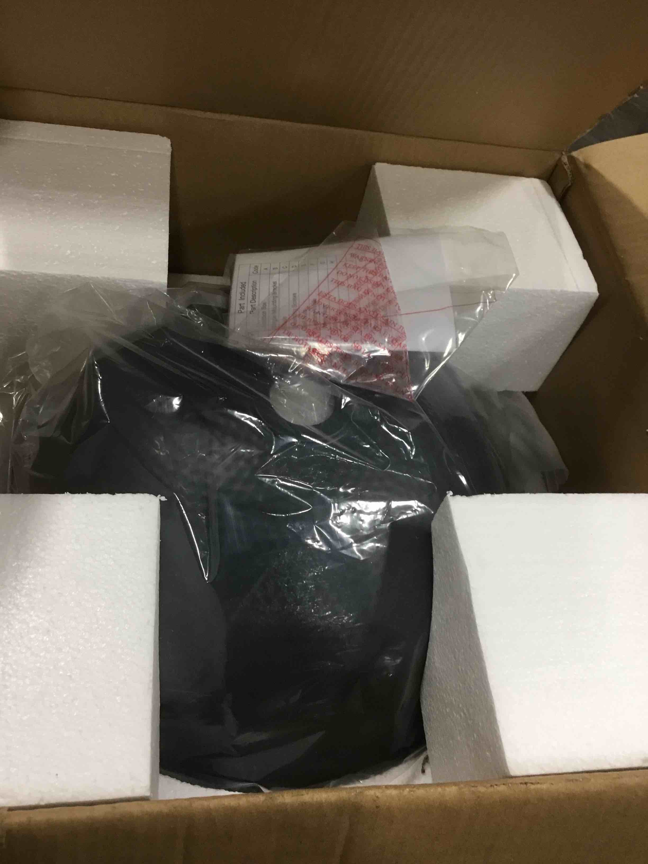 https://s3.amazonaws.com/lotting-images-prod/bidfta/RED5812178_1703851413753.jpeg