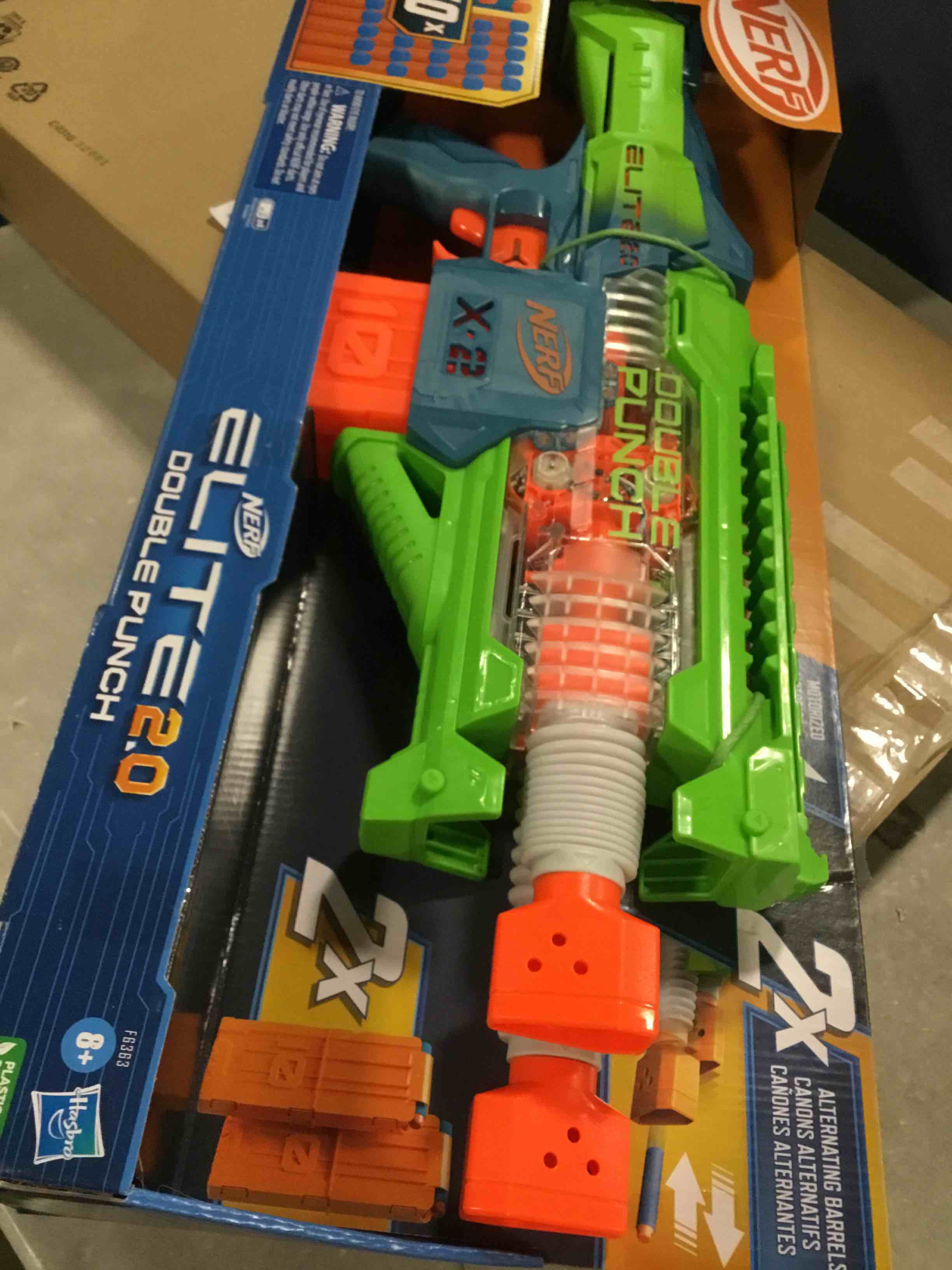 https://s3.amazonaws.com/lotting-images-prod/bidfta/RED5813201_1703250033297.jpeg
