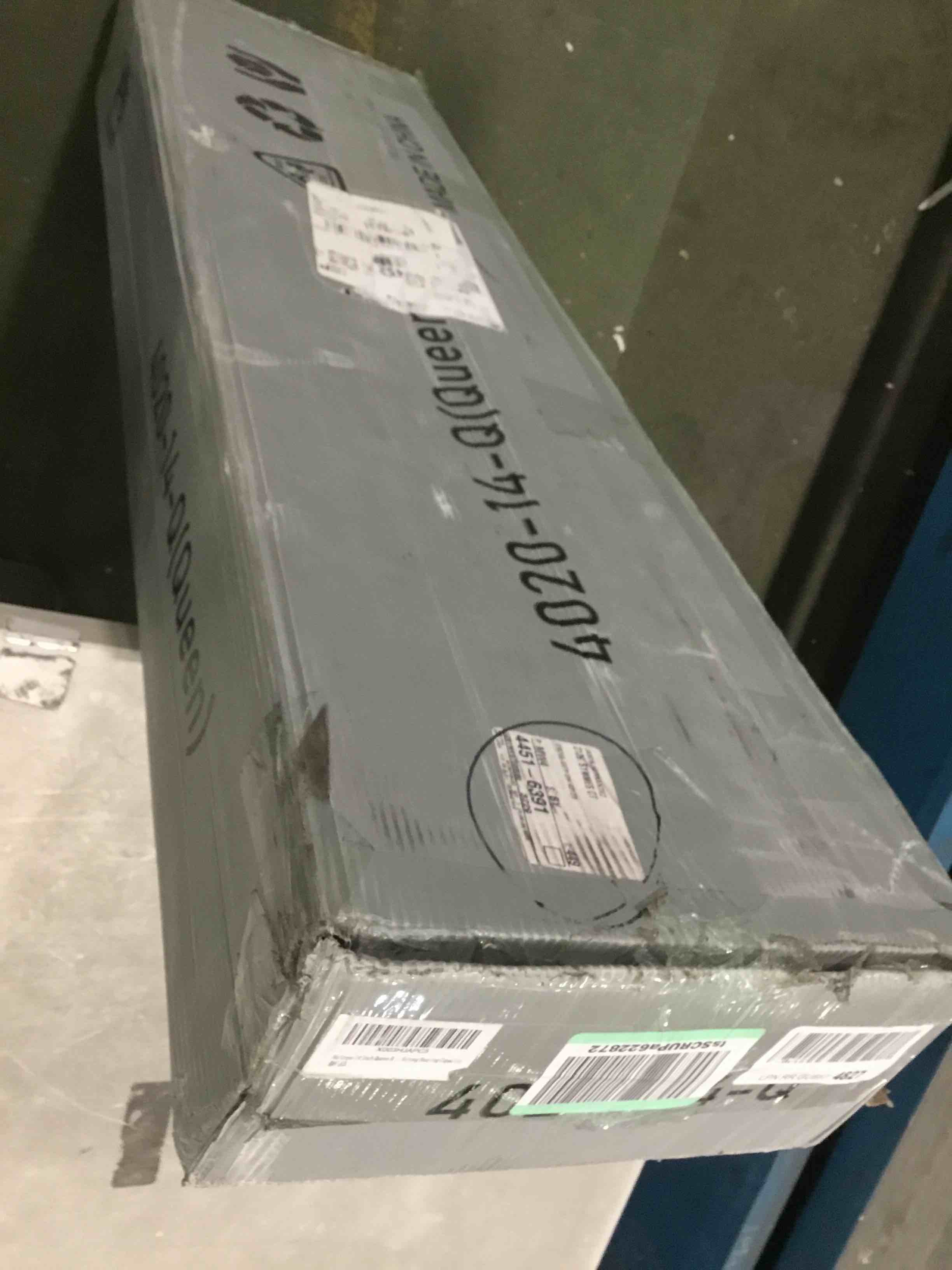 https://s3.amazonaws.com/lotting-images-prod/bidfta/RED5813306_1703262659321.jpeg